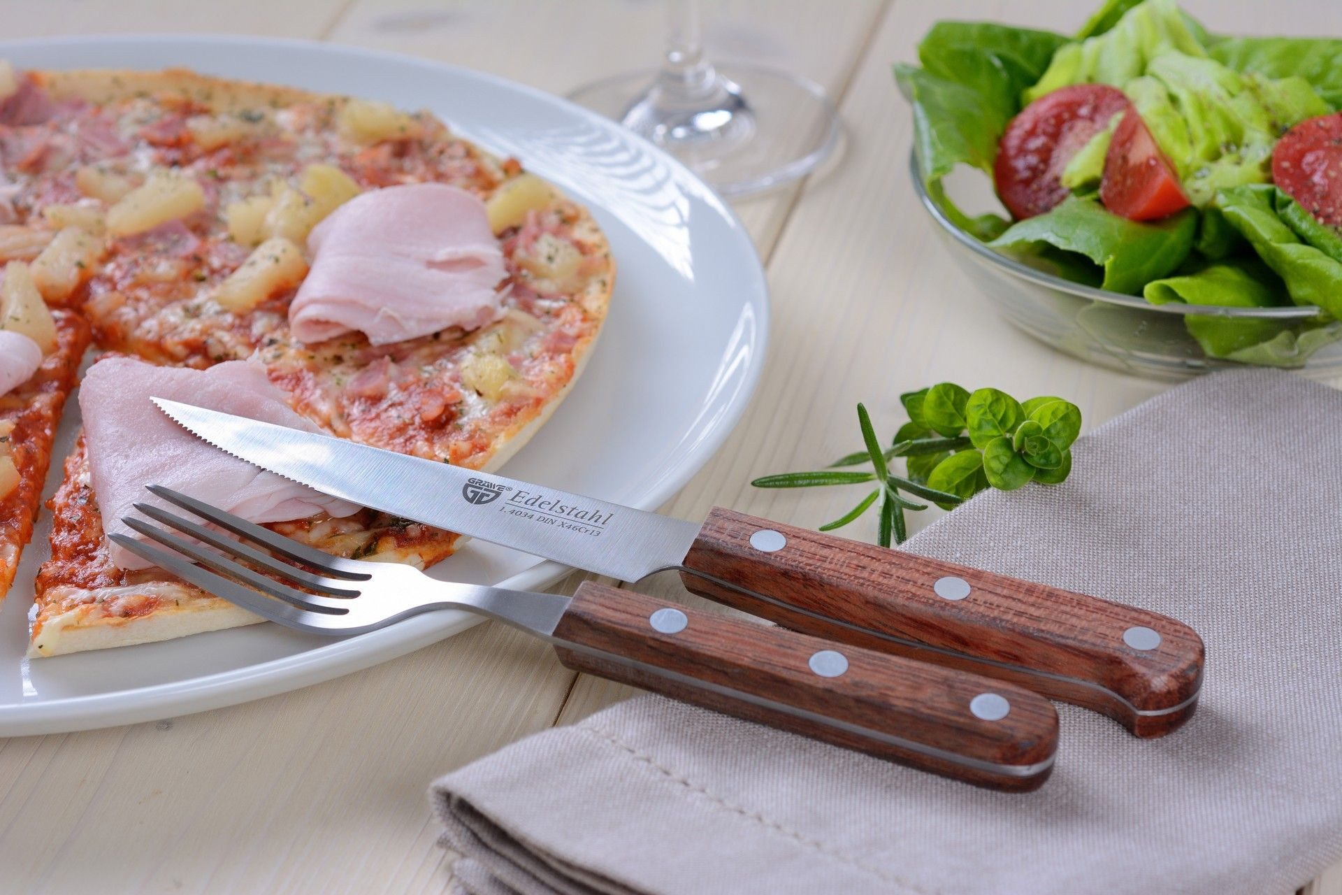 GRÄWE Steakbesteck 2 Personen Edelstahl, Steakbesteck 4-tlg. Messer und Gabel (4-tlg), 2 Personen, Edelstahl, Steakbesteck 4-tlg. Messer und Gabel