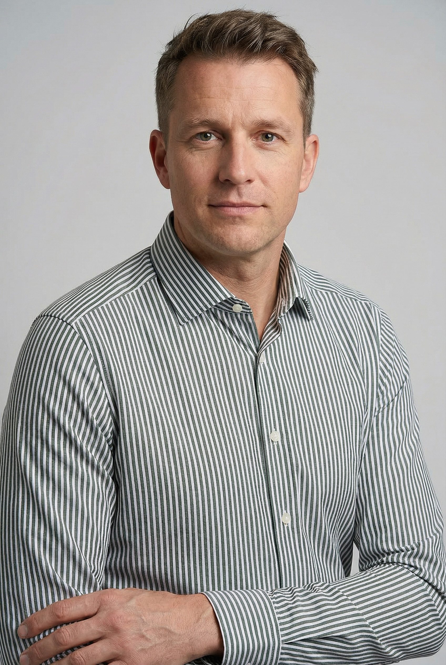 OLYMP Langarmhemd Level Five Businesshemd, body fit, Modern Kentkragen, Climate Control