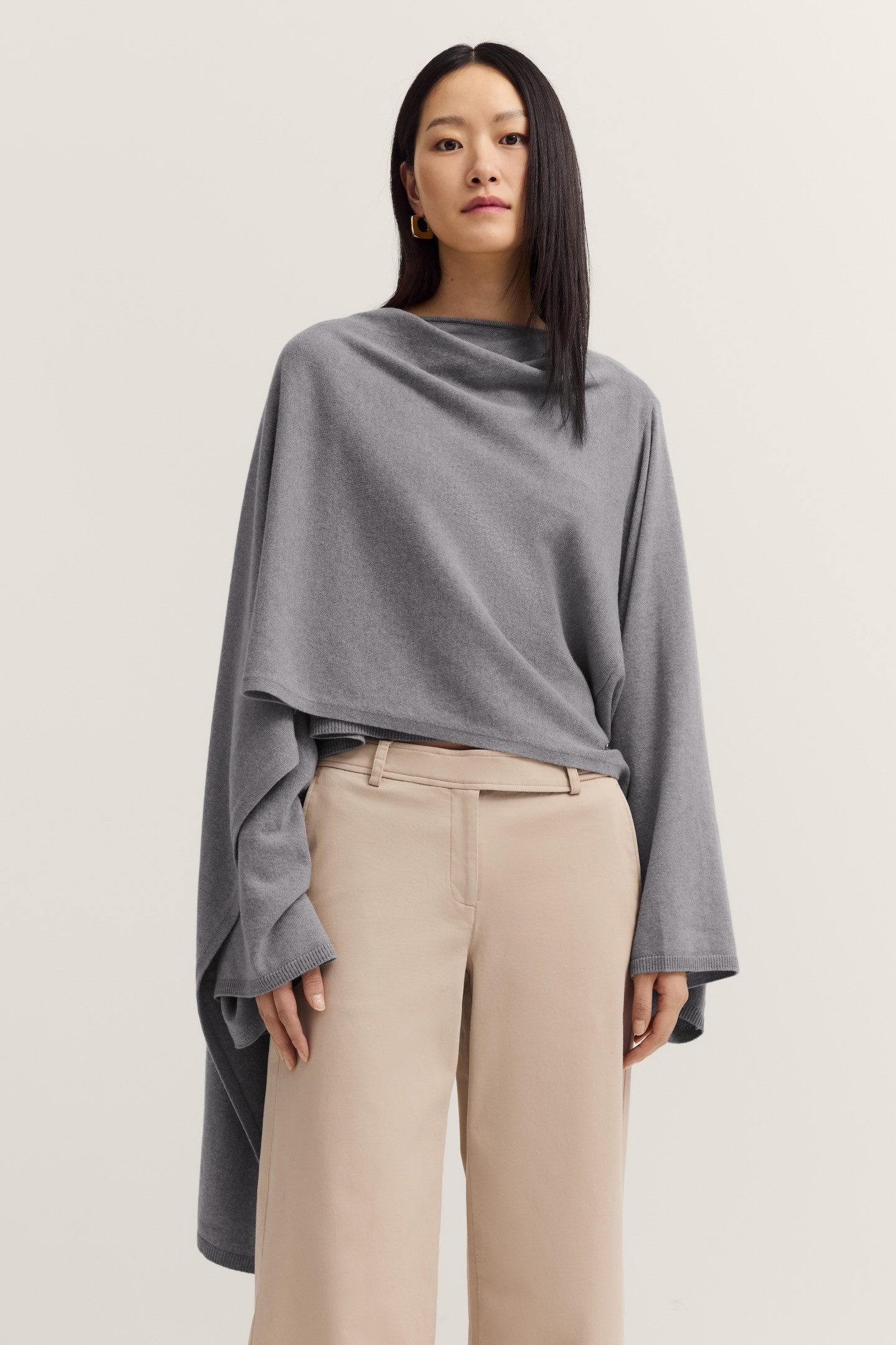 bugatti Strickcape Rundhals-Ausschnitt aus Woll-Kaschmir-Mix günstig online kaufen