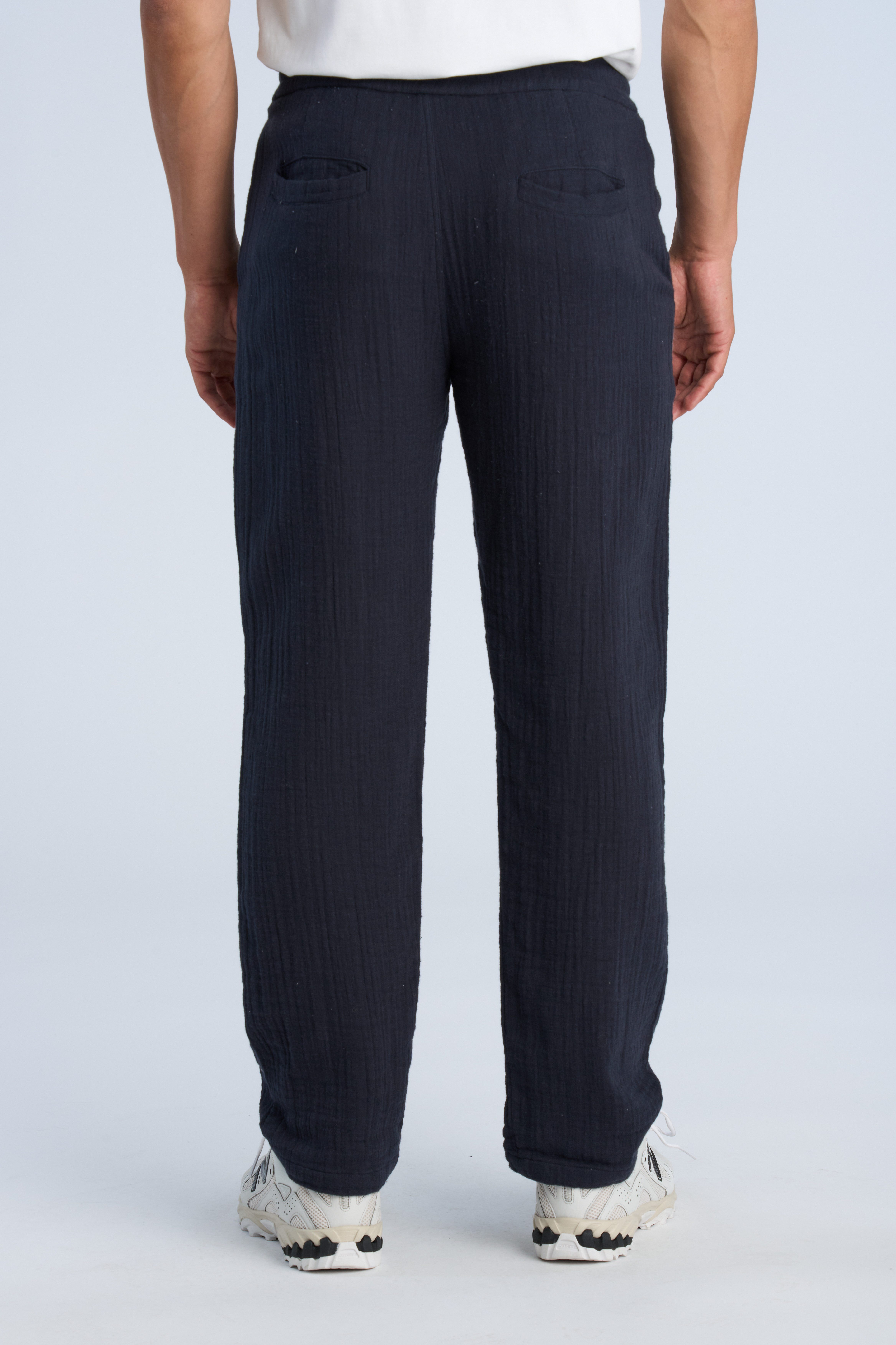 LINDBERGH Stoffhose Sommerhose in Leinen-Optik und mit Gummizug - Weiter Schnitt