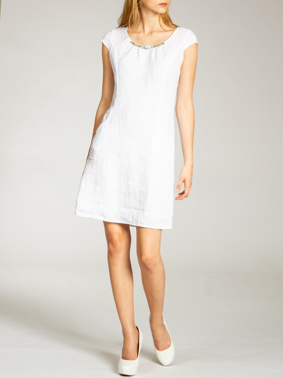 Caspar Sommerkleid SKL018 knielanges Damen Sommer Leinenkleid mit Perlmutt Knöpfe Dekor figurumspielender Schnitt, luftig leicht, angenehm kühlend