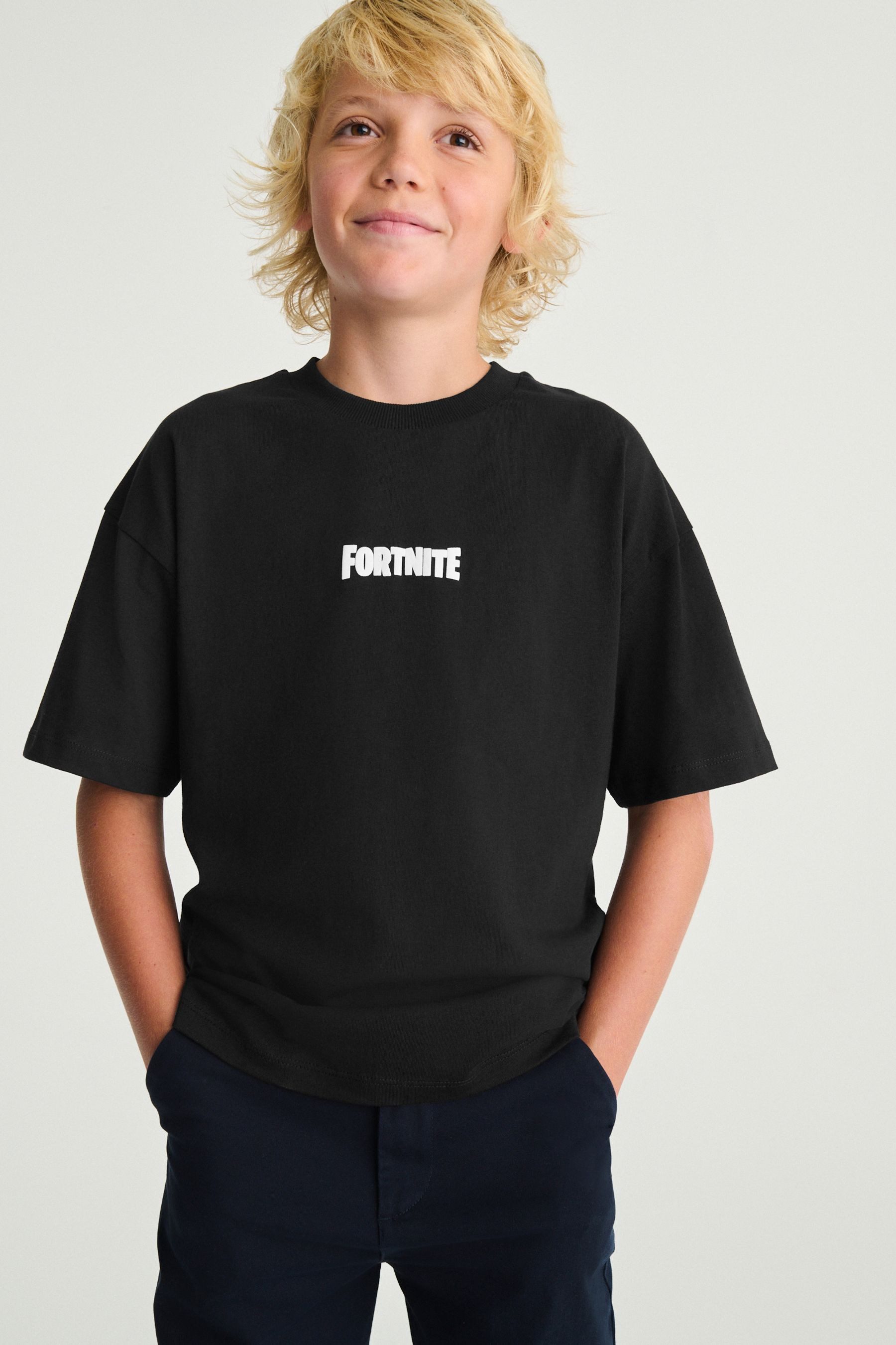 Next T-Shirt Fortnite T-Shirt aus 100 % Baumwolle (1-tlg)
