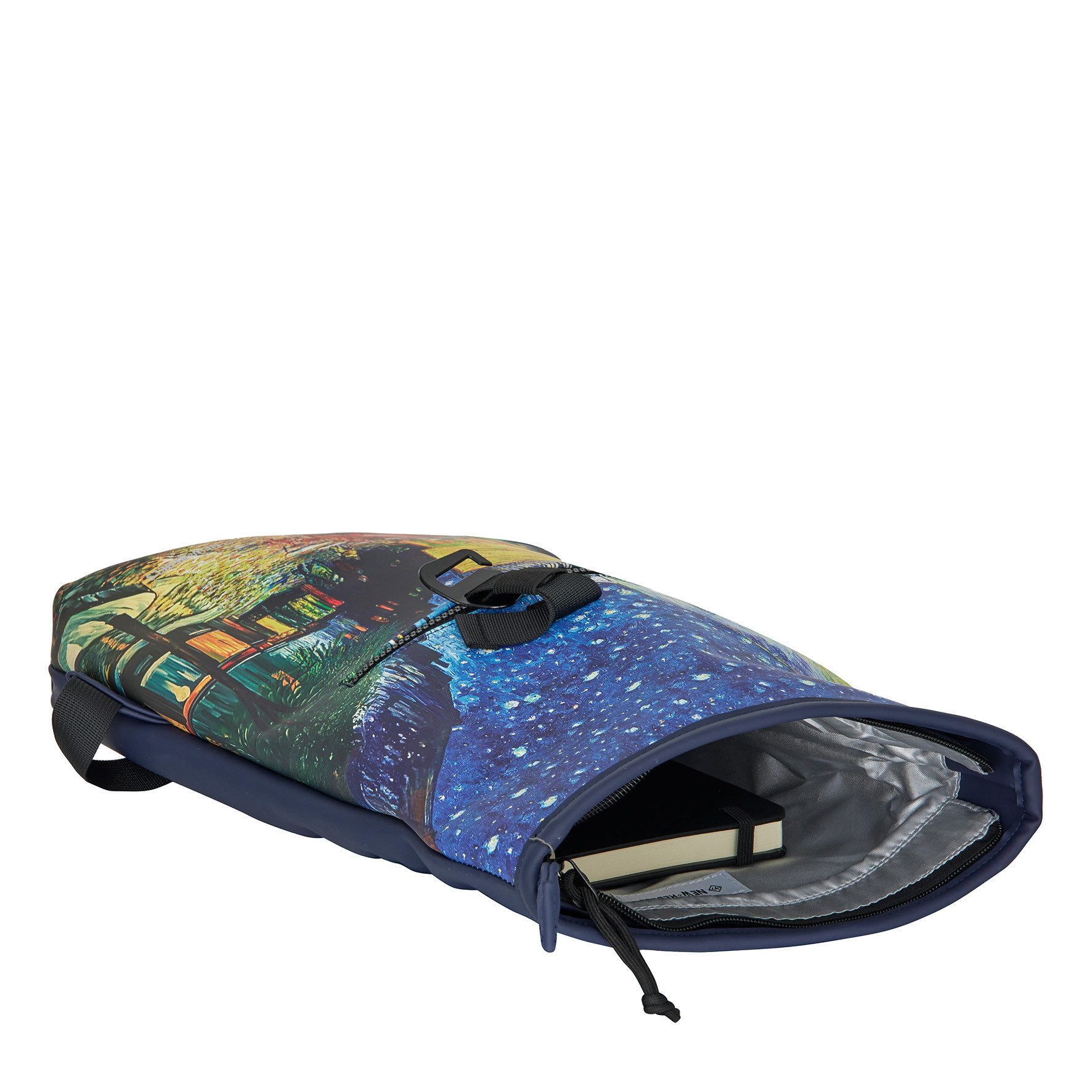 NEW REBELS Cityrucksack kleiner Roll Up RollTop Kurier Rucksack Mart Los Angeles, wasserabweisendes Planenmaterial, Motiv Cafeterrasse nach van Gogh