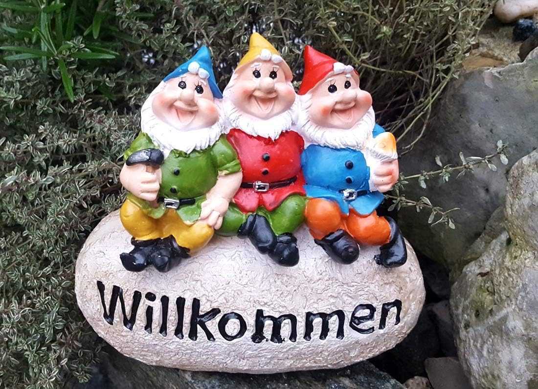 LB H&F Lilienburg Dekofigur Dekofigur Gartenzwerg Zwerg Garten lustig witzig Wichtel (Frühling Ostern Eingang Tür Fenster Türstein Willkommen Schild Stein Dekostein Willkommensstein Türstein Türdeko Dekozwerg Mitbringsel Osterdeko Herbstdeko Weihnachtsdeko Terrasse PVC Camping Gnom Kobold Gartenfigur Gartendeko Ostern Frühling Gartenparty Garten Party Balkon Figur Statue Skulptur Campingplatz Gartenwichtel draußenn außen Gartendekoration Geschenk Mitbringsel, Wohnwagen wetterfest frostsicher Deko modern Dekoration Herbst Winter)