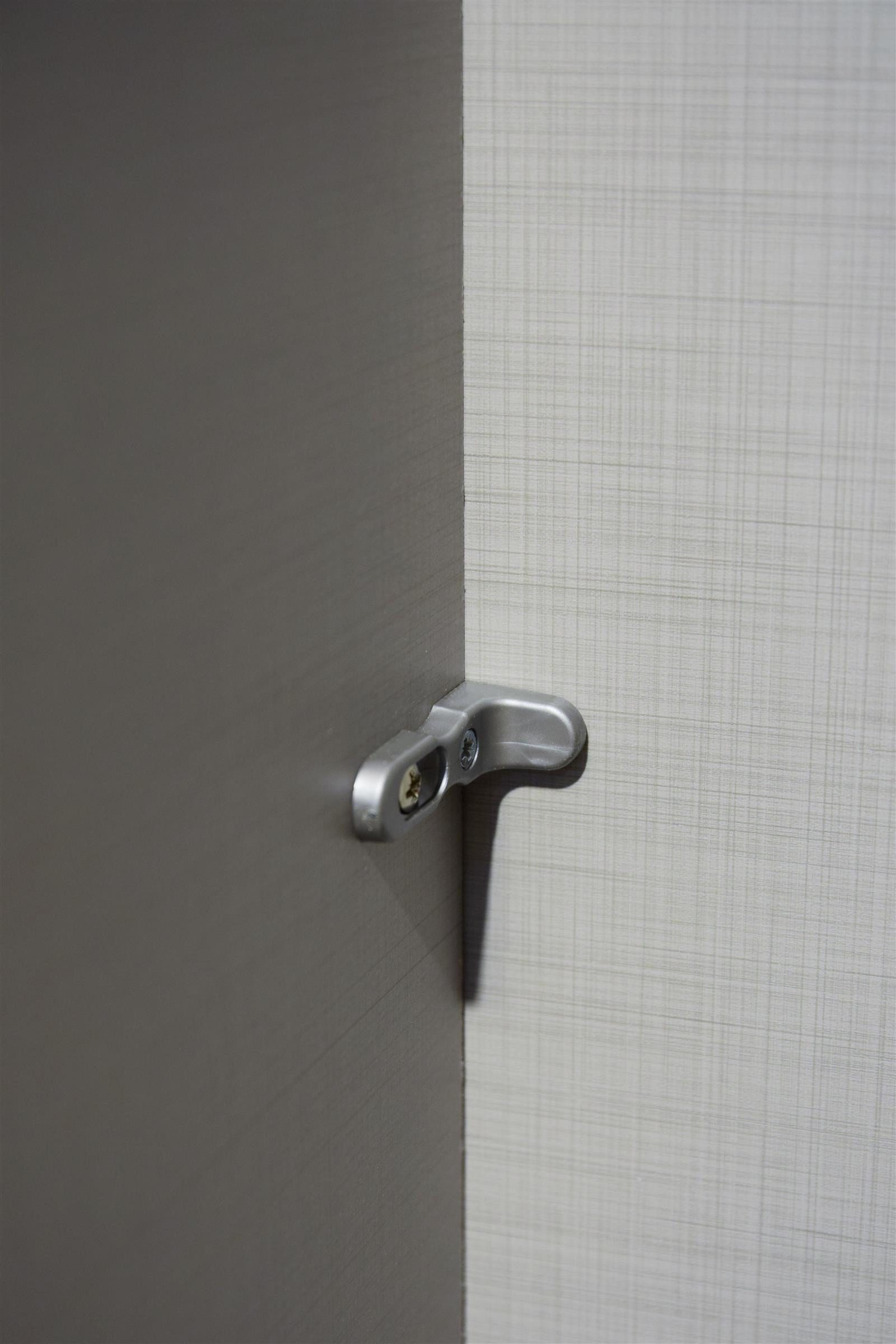 möbelando Kleiderschrank Kalindi 90 x 198 x 58 cm (B/H/T)