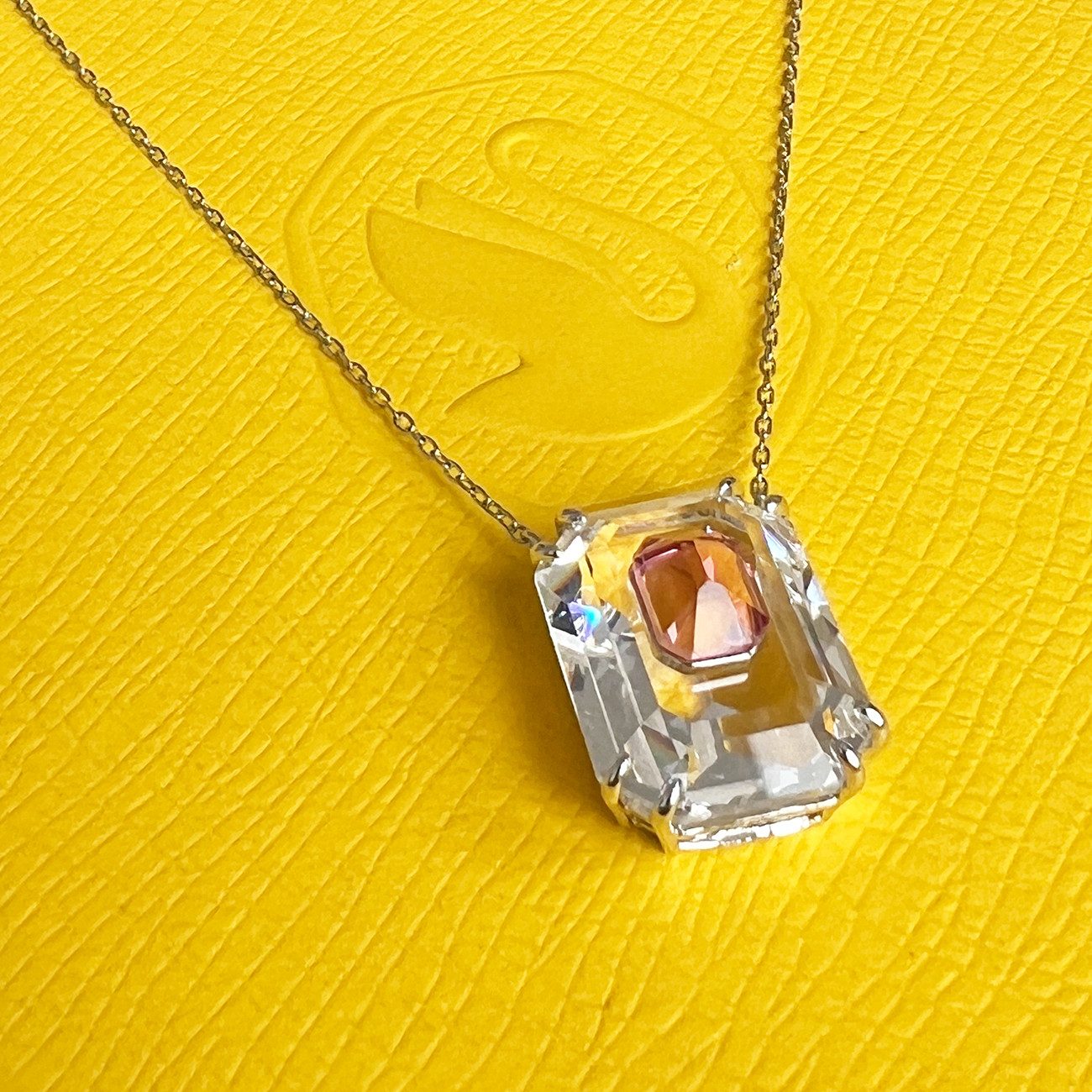 Swarovski Kette mit Anhänger silberfarb...