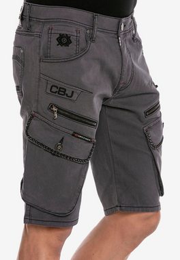 Cipo & Baxx Shorts mit vielen Taschen
