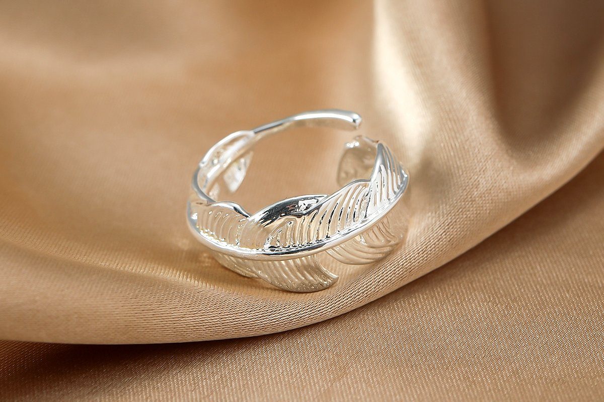 Eyecatcher Fingerring Offener Feder wickel Größenverstellbar, Feder Federschmuck Motiv Ring Silber