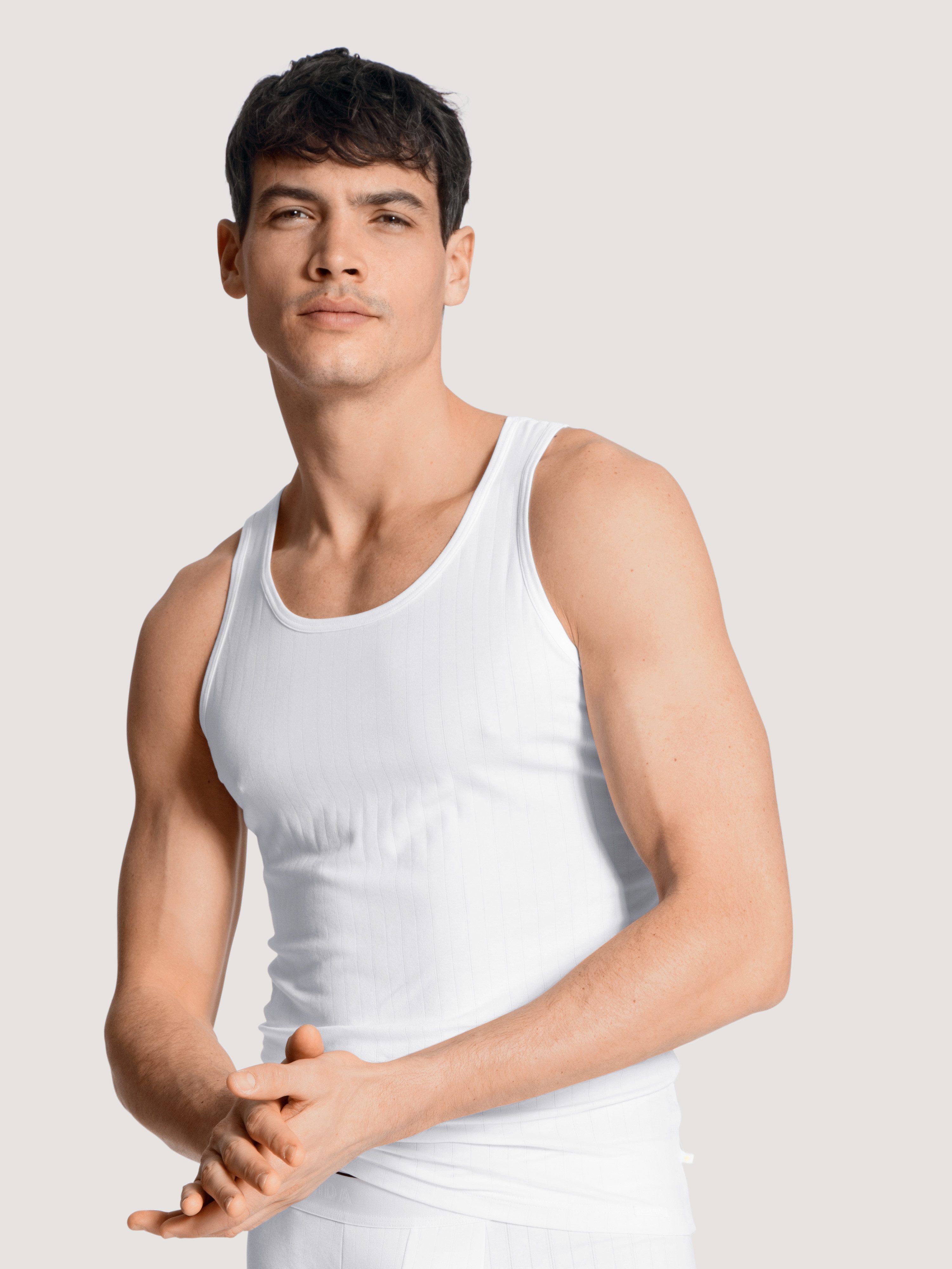 CALIDA Muskelshirt Pure & Style Rundhals-Ausschnitt, Single Jersey, Baumwollmix, elastisch