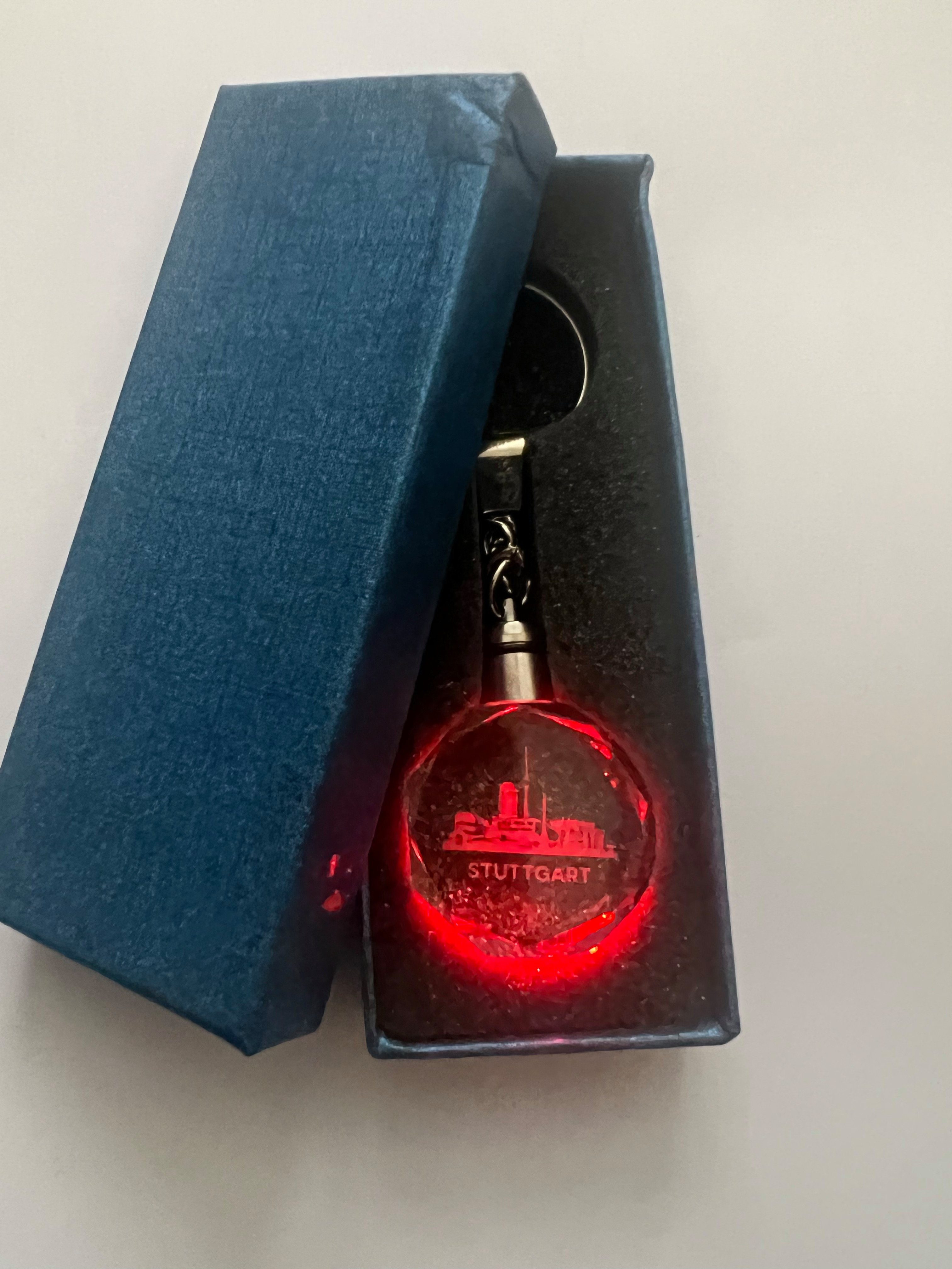 Schlüsselanhänger Geschenkbox Schlüsselanhänger Stuttgart LED Multicolor mit Stelby