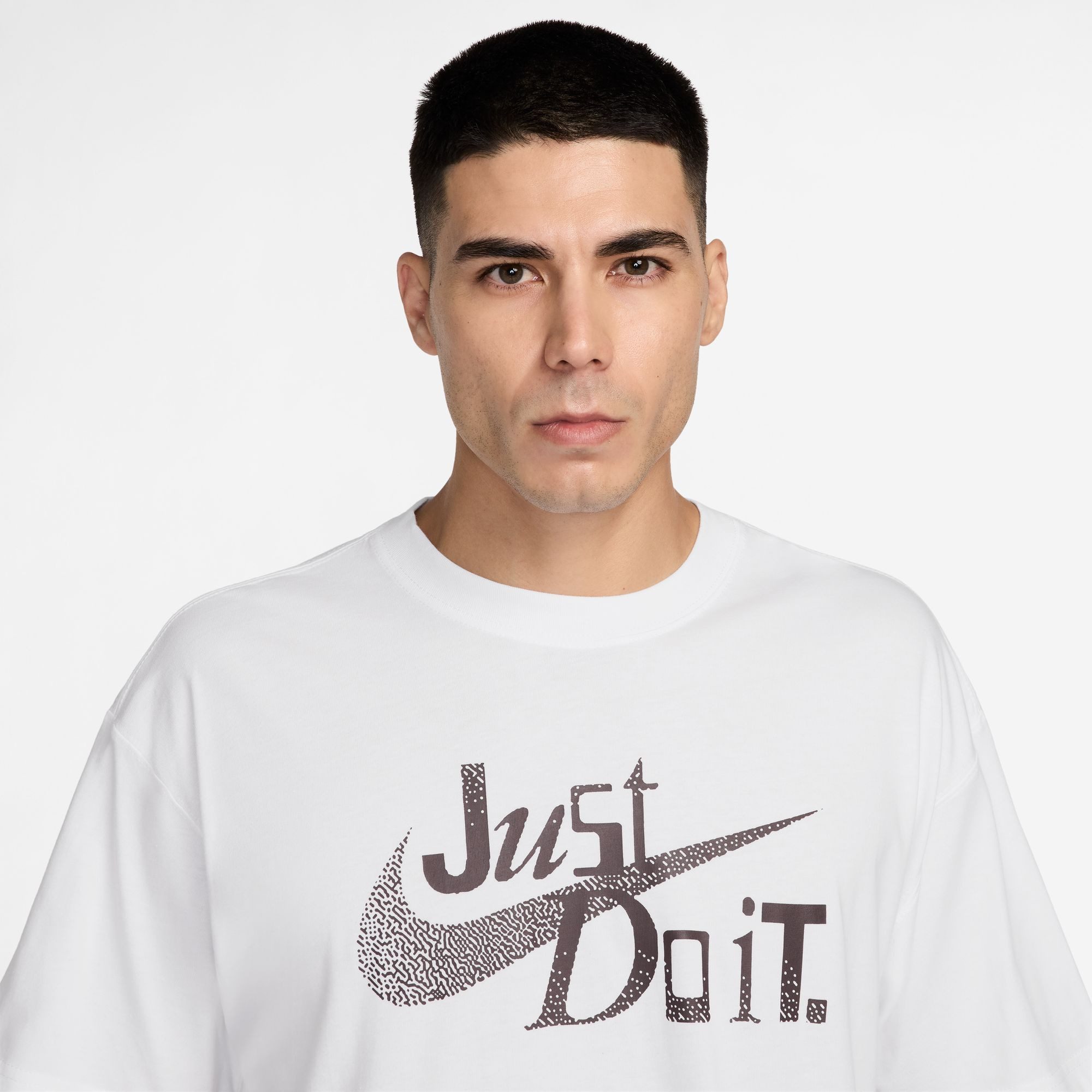 Nike T-Shirt U NSW TEE LSE JDI sportlicher Stil, für Alltag und verschiedene Aktivitäten