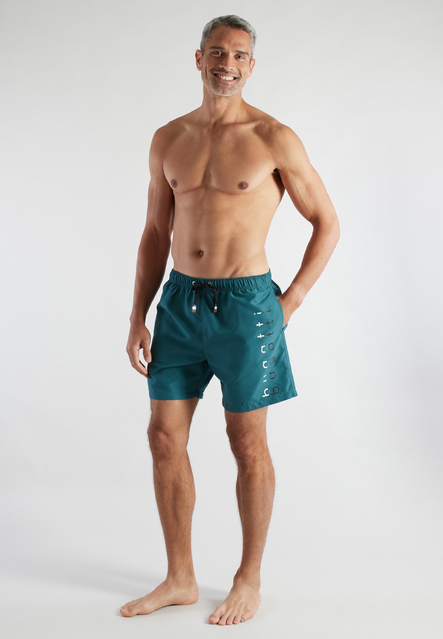 bugatti Badeshorts basic, mit Logo, mit Kordelzug, bequem