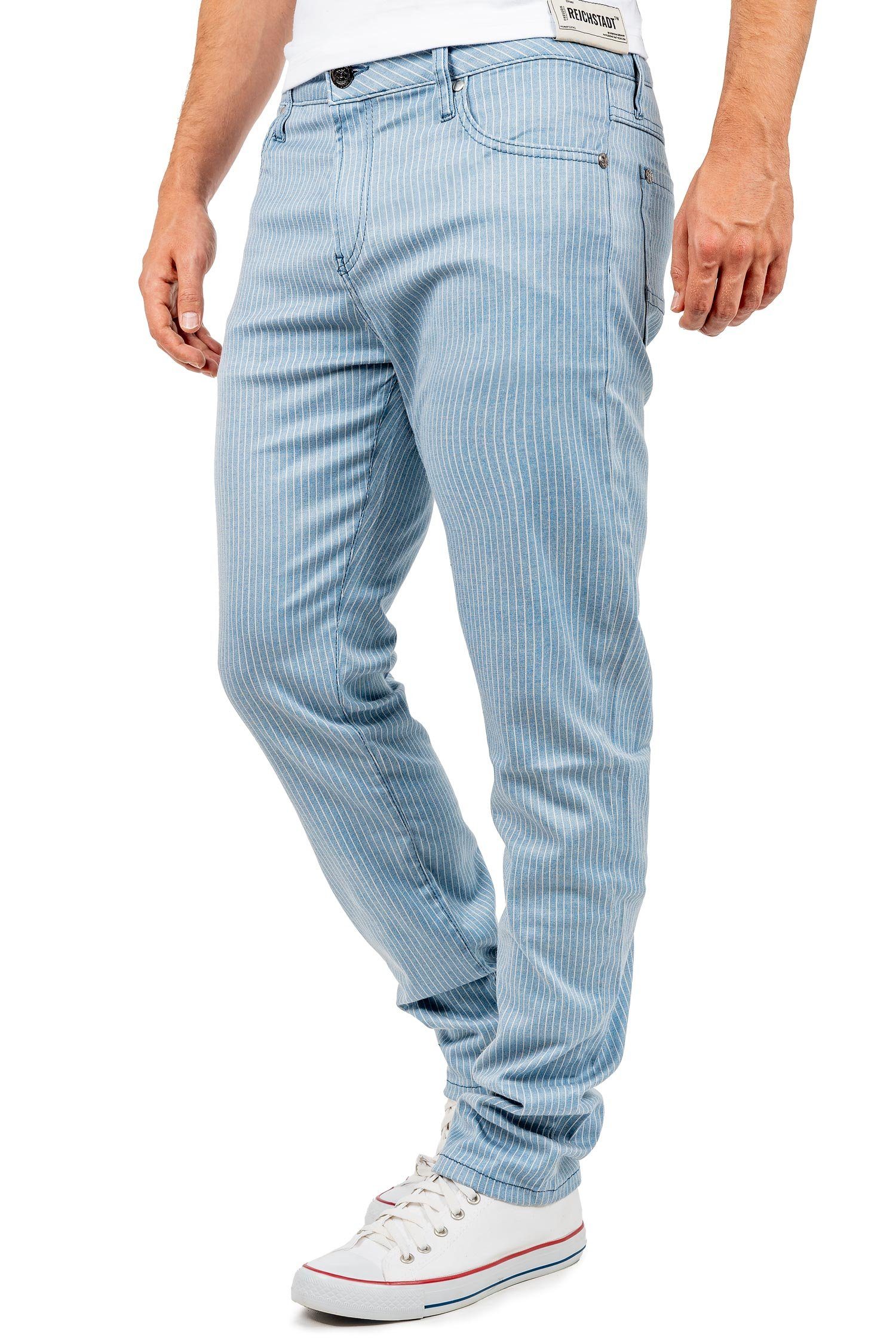 Cipo & Baxx Stoffhose Herren slim fit Hose Mid Waist BA-CD841 mit schlichten Streifen und 5-Pocket-Style