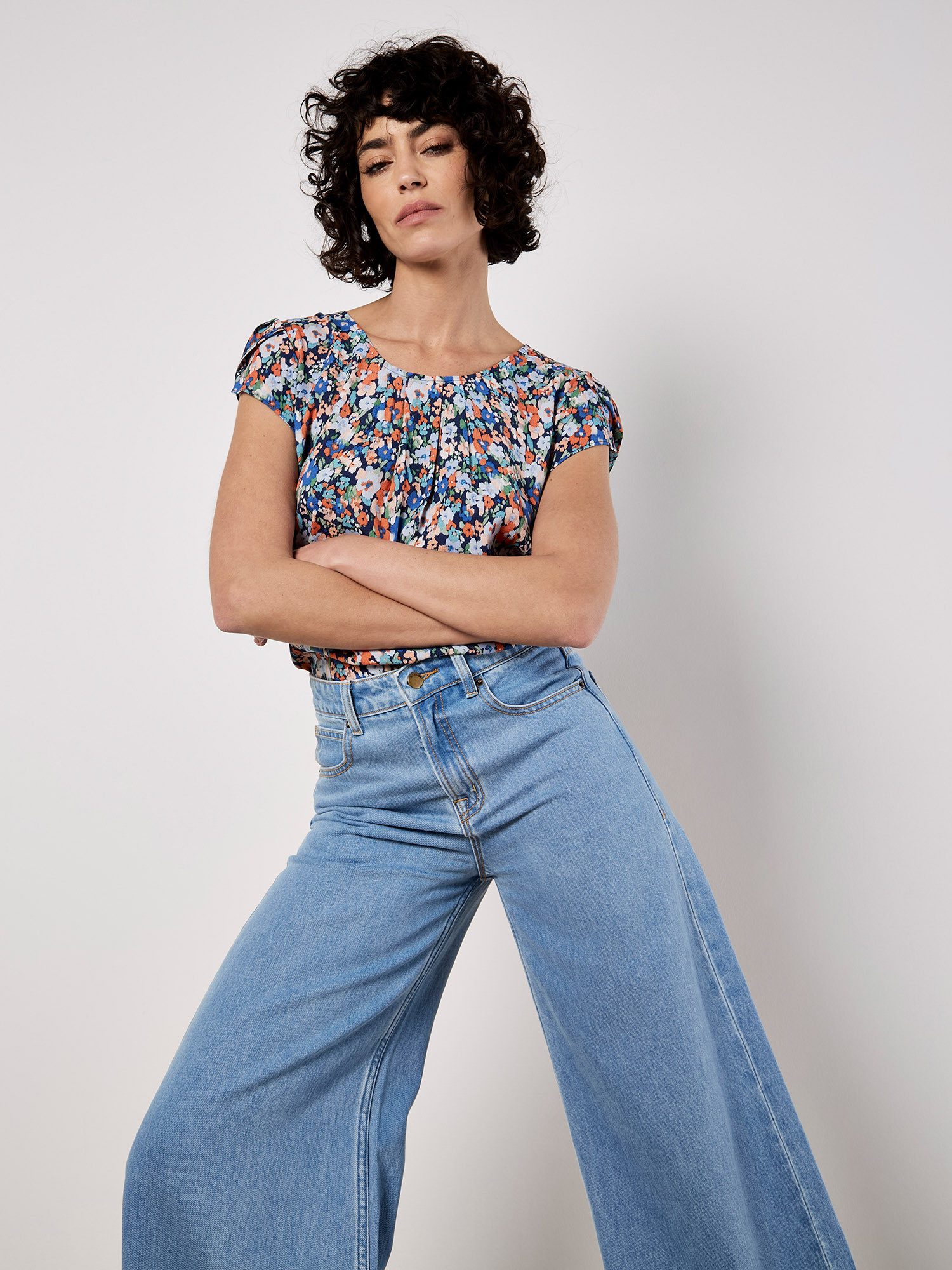 Apricot T-Shirt Ditsy Floral Top, mit günstig online kaufen