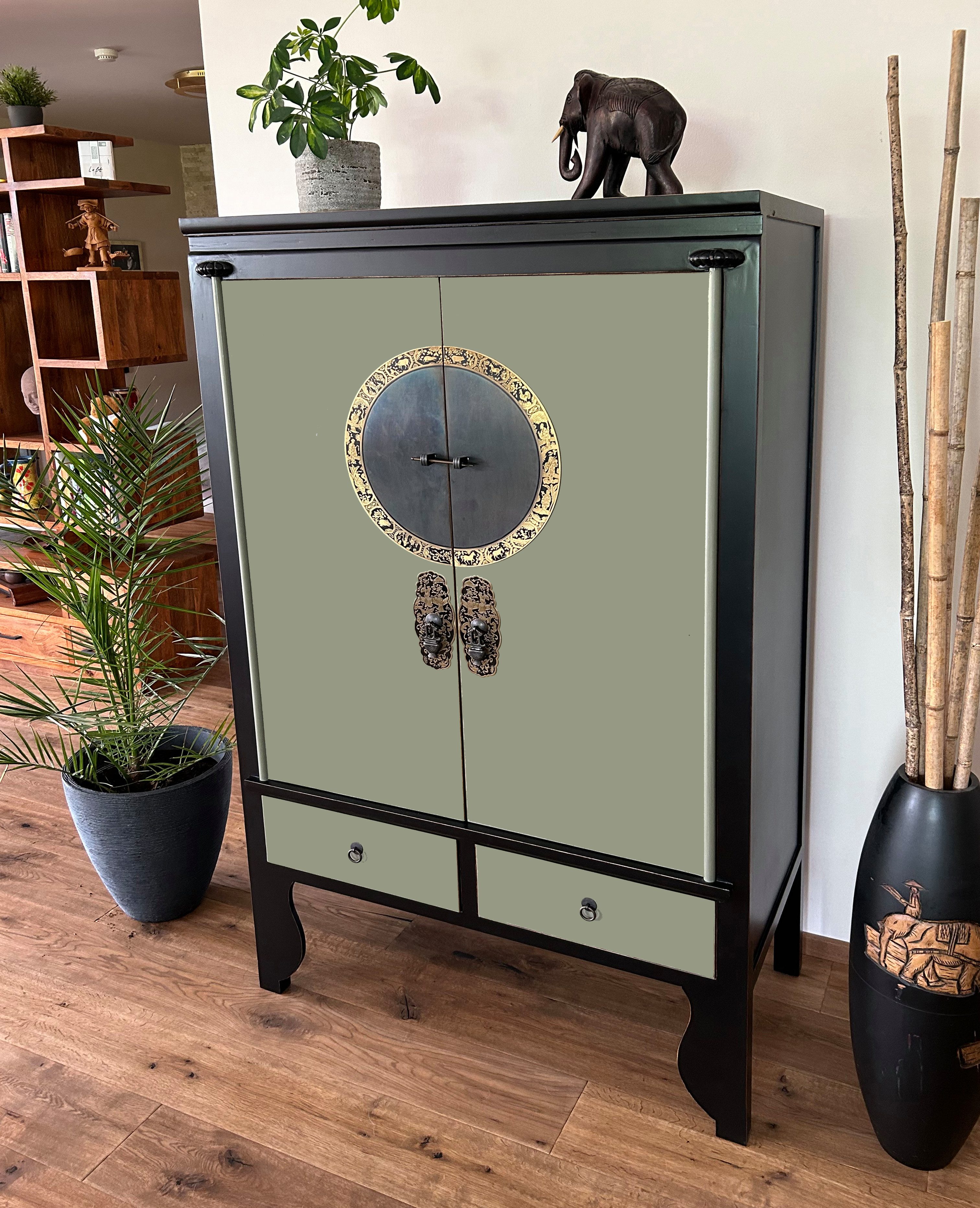 OPIUM OUTLET Kleiderschrank Chinesischer Hochzeitsschrank im günstig online kaufen