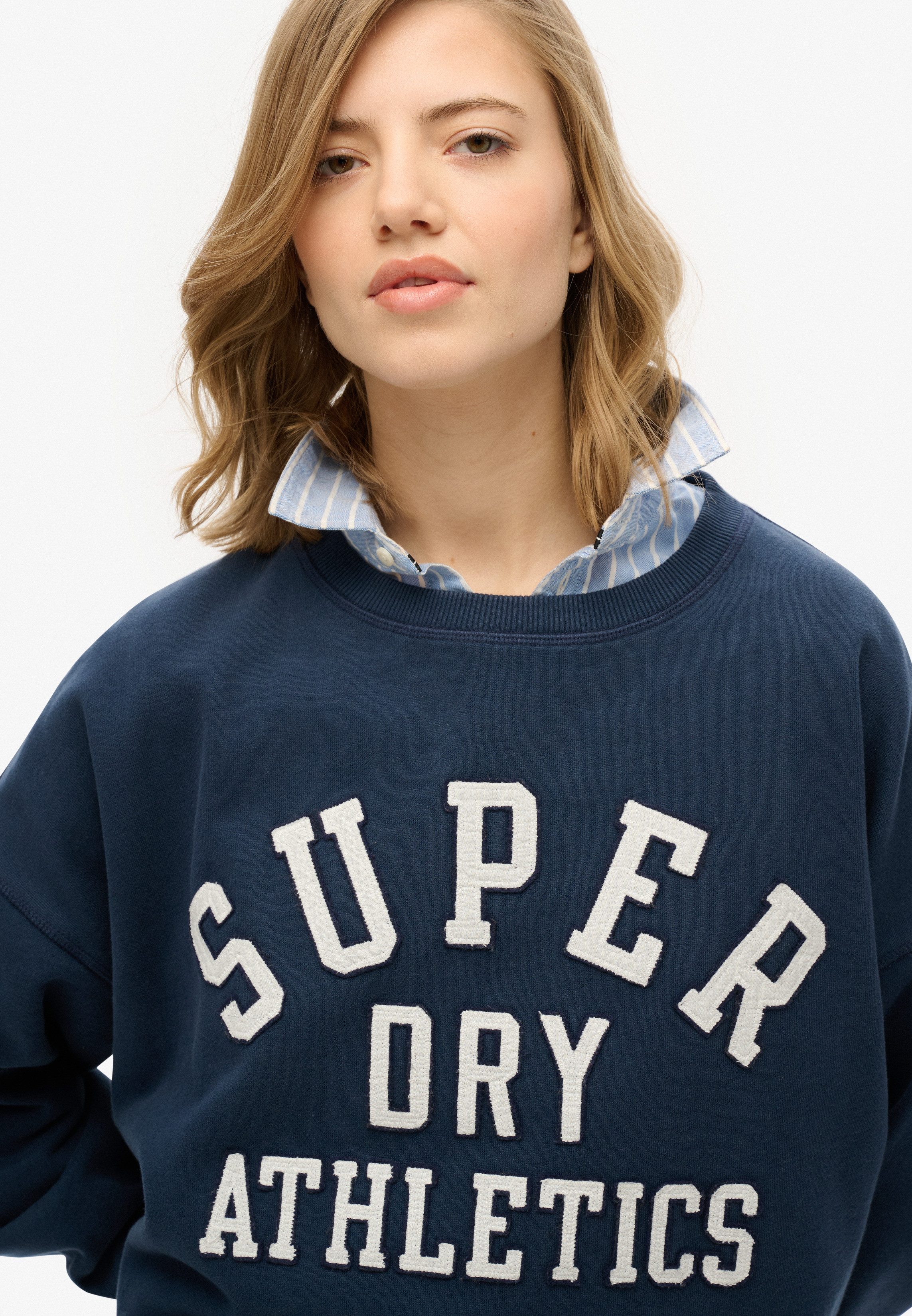 Superdry Sweatshirt Ath Ess Relaxed Applique günstig online kaufen
