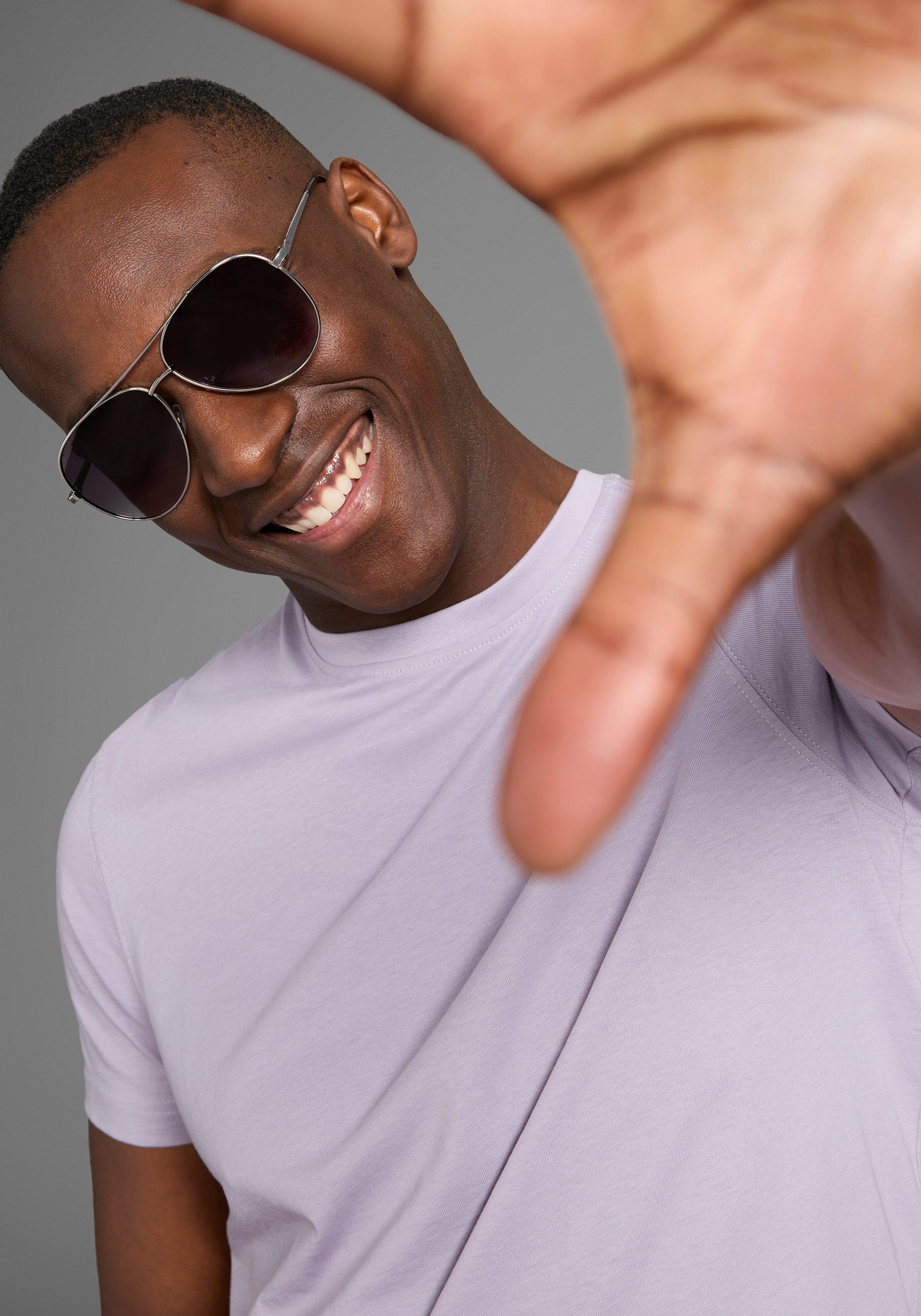 DELMAO Rundhalsshirt Kurzarm, Regular Fit, basic, aus 100% Baumwolle