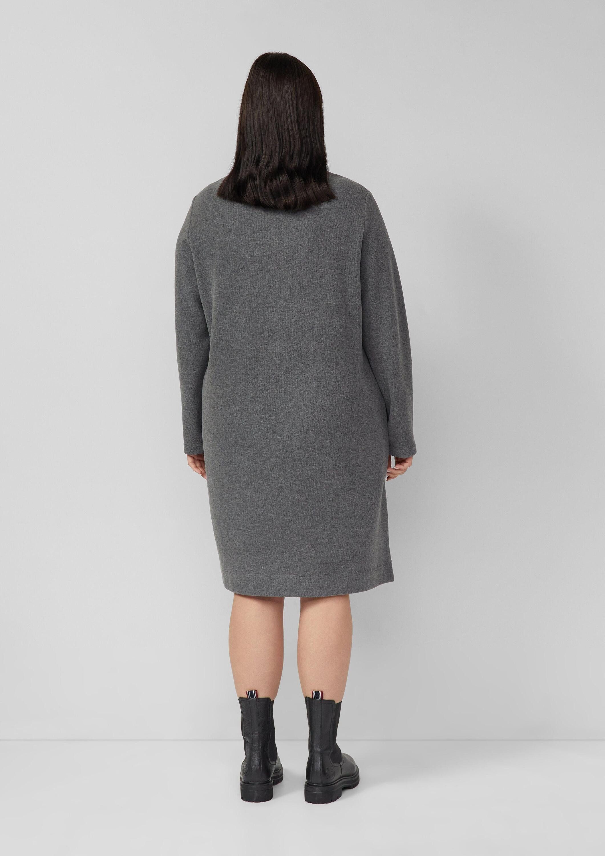 s.Oliver Minikleid Kleid Kleid im Relaxed Fit mit Turtle Neck