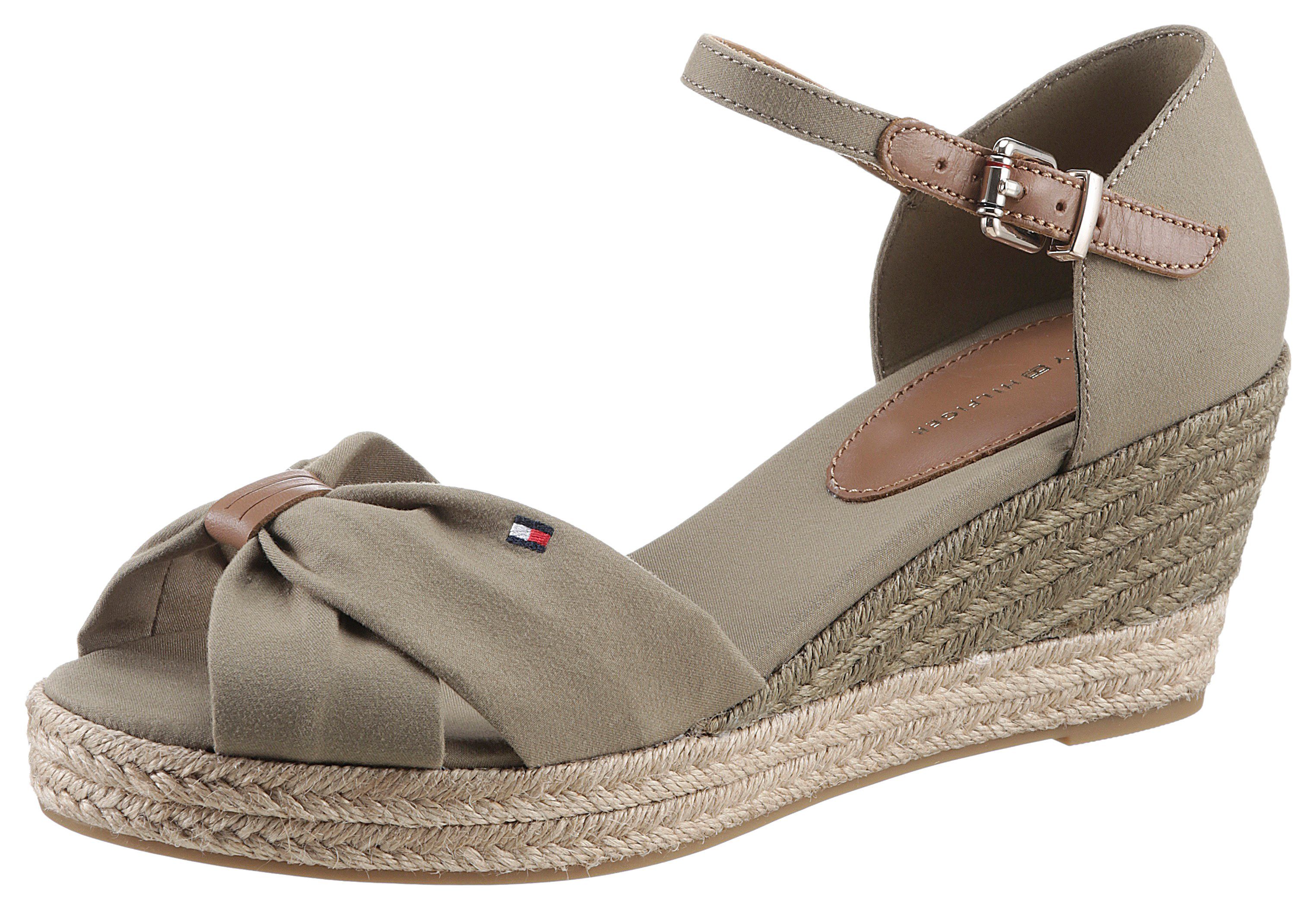 Tommy Hilfiger BASIC OPEN TOE MID WEDGE Keilsandalette mit verstellbarem Riemchen khaki