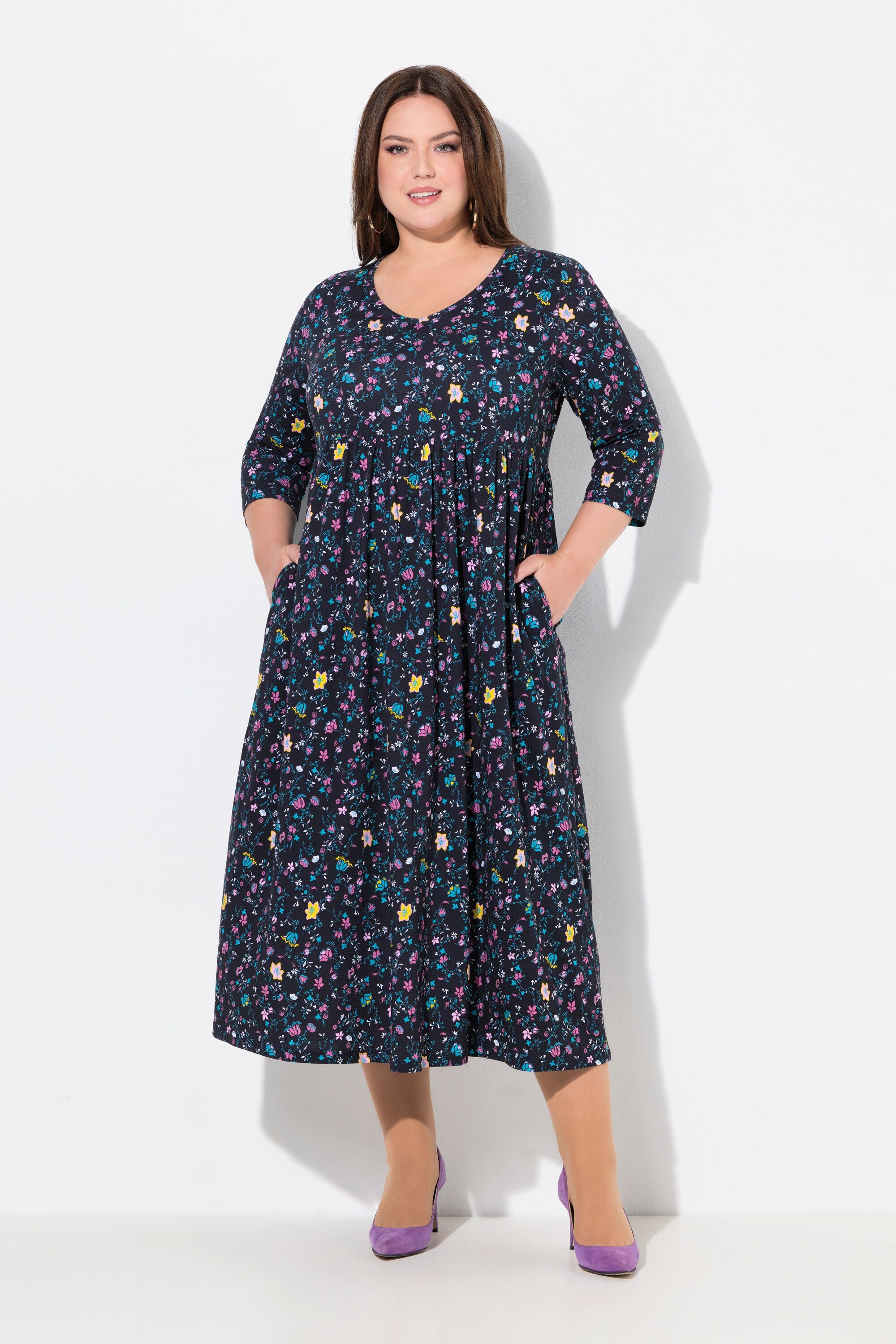 Maxikleid Jerseykleid Paisleymuster A-Linie V-Ausschnitt