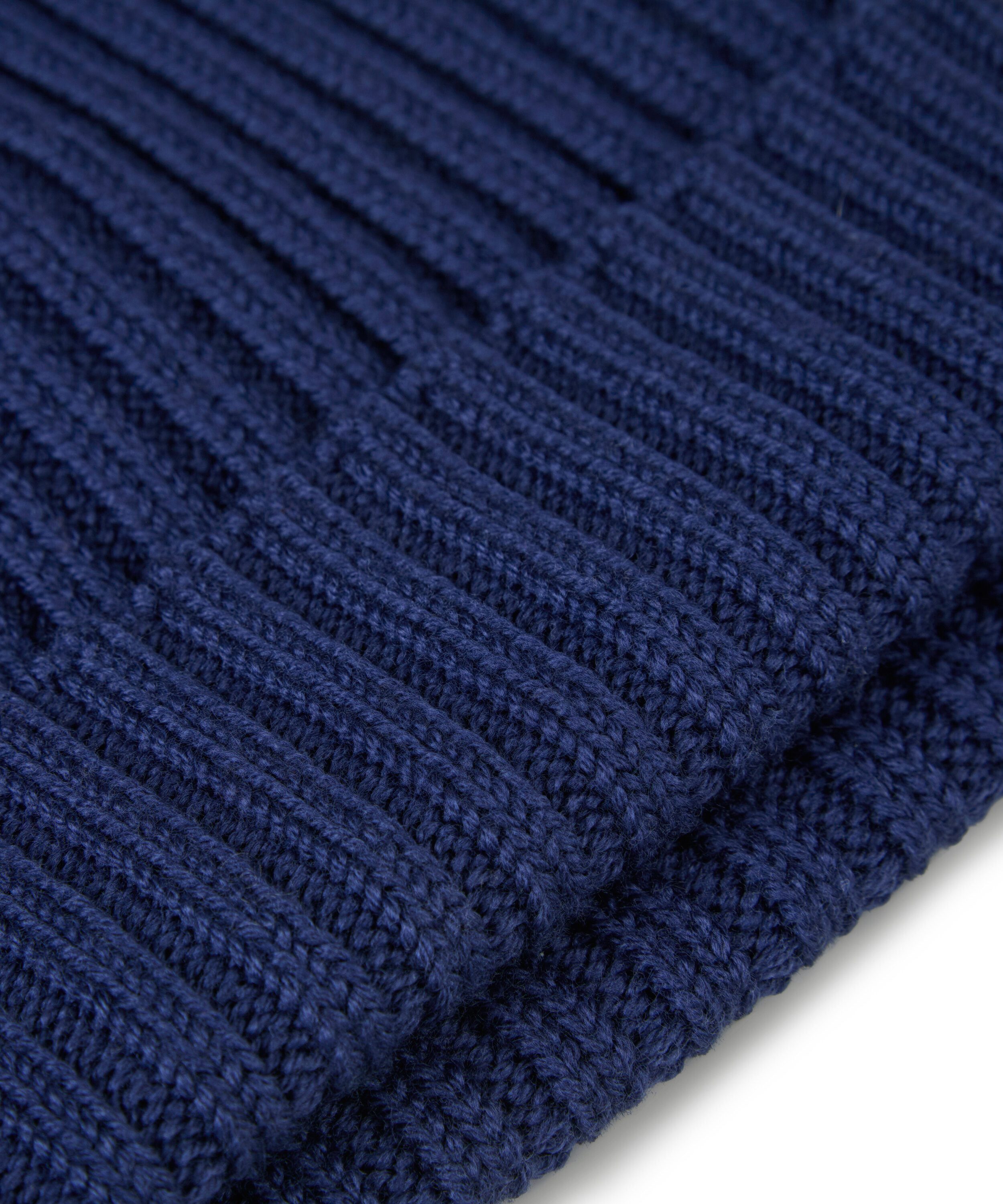FALKE Strickmütze Mütze aus reiner, extrafeiner Merinowolle (1-St) aus reiner, extrafeiner Merinowolle