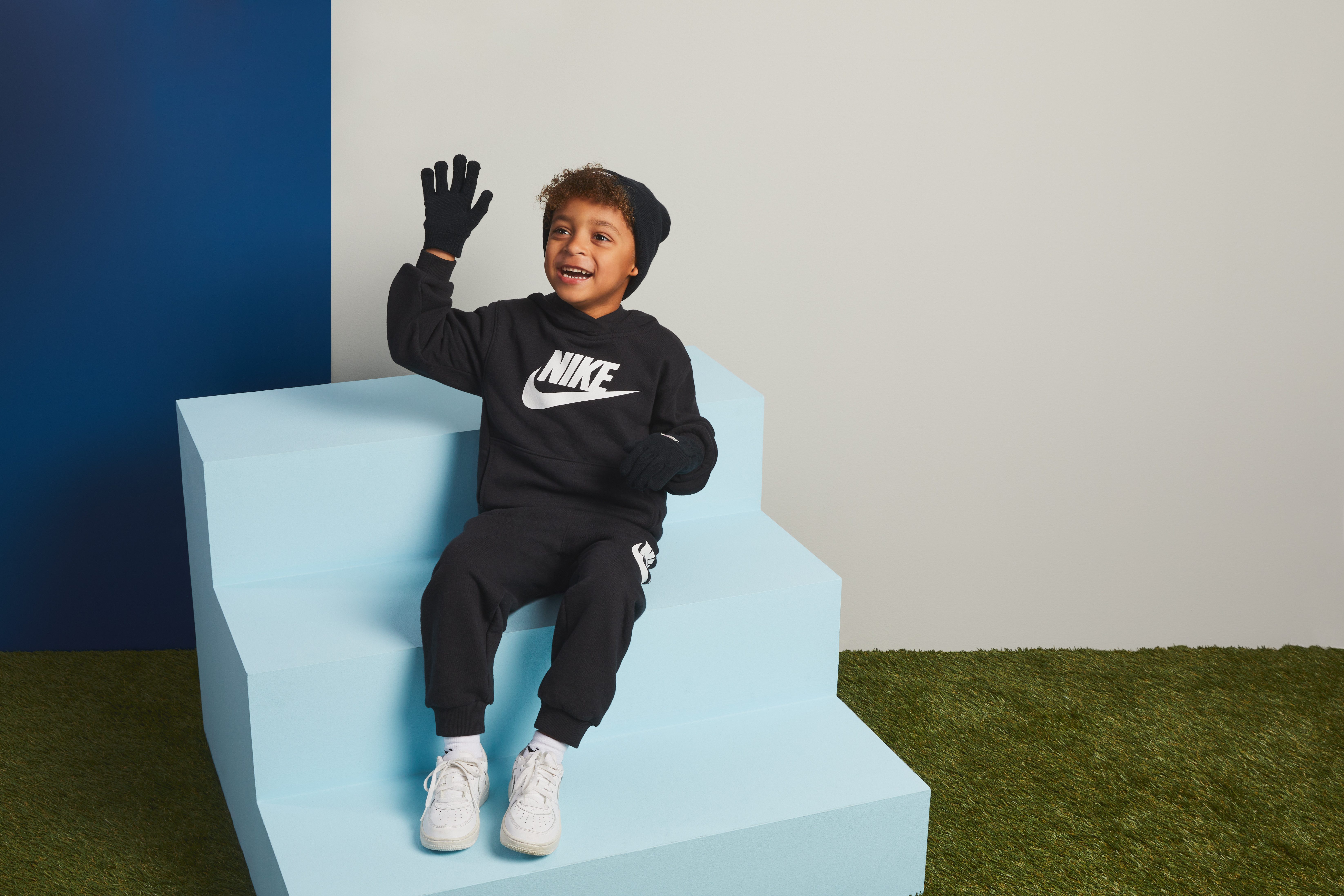Nike Sportswear Jogginganzug, melierte Optik, aus Baumwolle und Polyester