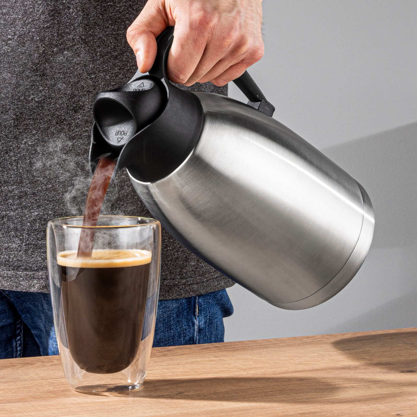 Haushalt International Kaffeekanne Isolierkanne Teekanne 2L Edelstahl Kunststoff 26cm, (1-St), Ø 13,5cm, Doppelwandig, Drehverschluss, 2 Liter