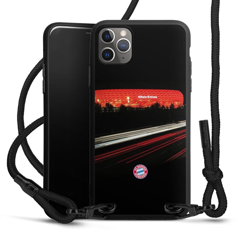 DeinDesign Handyhülle FC Bayern München FCB Stadion FC Bayern München Allianz Arena, Apple iPhone 11 Pro Max Premium Handykette Hülle mit Band