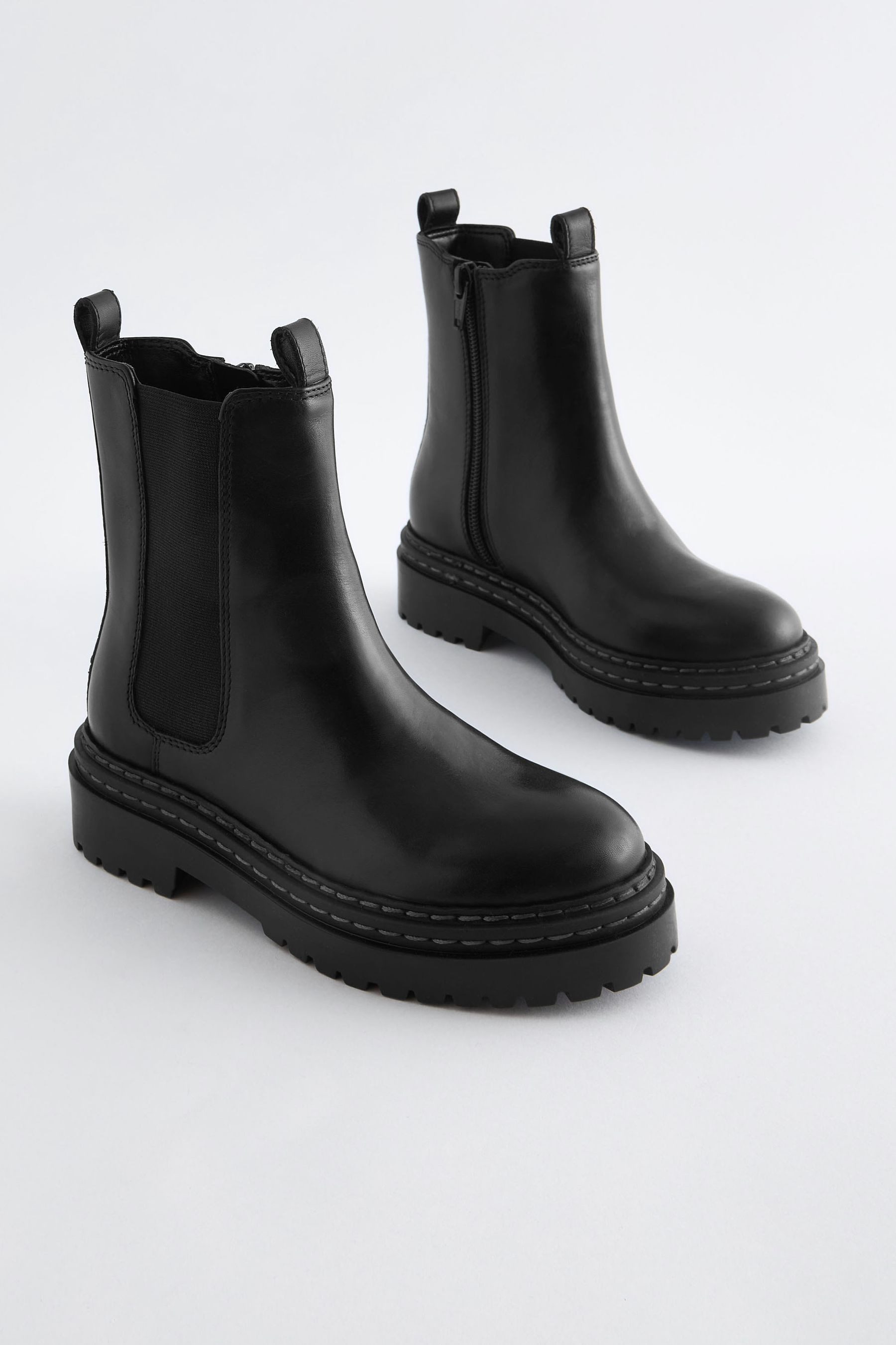Next Chelsea-Stiefeletten aus Leder, weite Passform Chelseaboots (1-tlg)