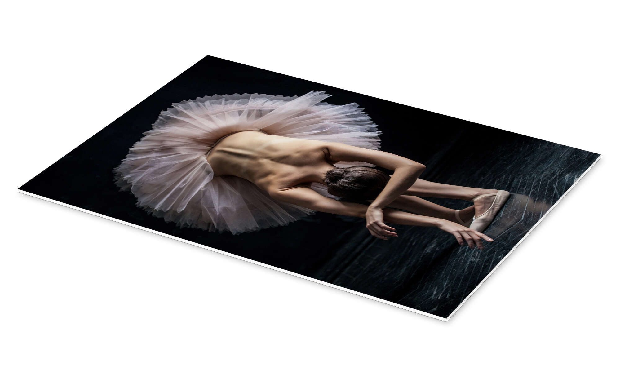 Posterlounge Wandbild Schöne Ballerina verbeugt sich, Editors Choice, erhältlich als Poster, Leinwandbild, Wandsticker oder Acrylglasbild