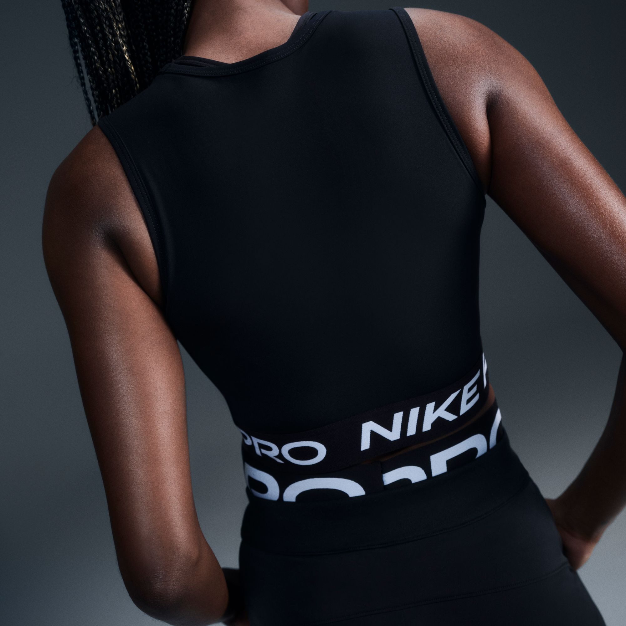Nike Tanktop PRO DF 365 CROP TANK mit Rundhalsausschnitt, aus Polyester und Elasthan, normaler Schnitt