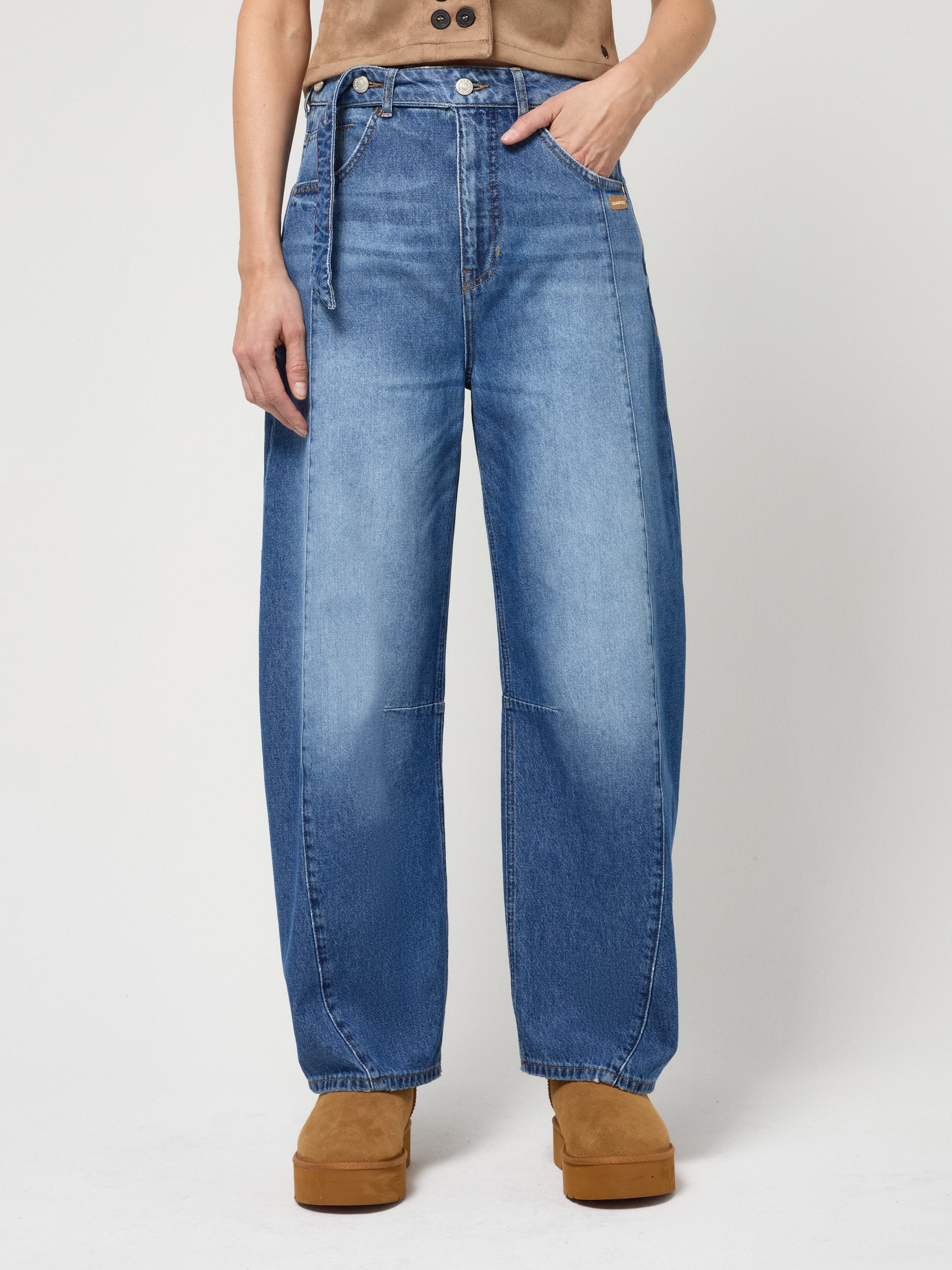 GANG Loose-fit-Jeans 94SARINA SEAM mit Teilungsnaht vorn und Denim Gürtel zum Knöpfen