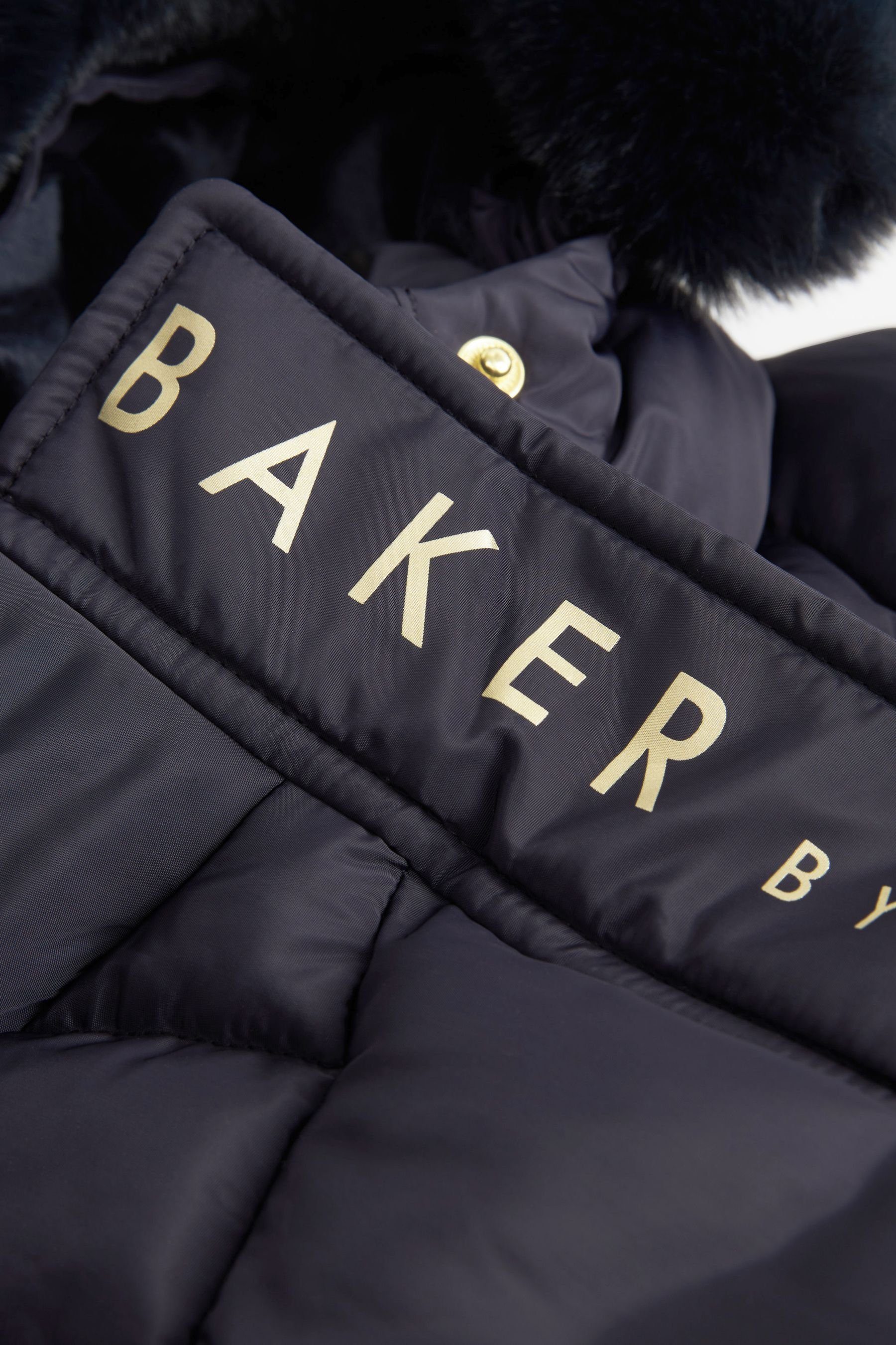 Gürtel Ted Baker (1-tlg) Baker by Navy Baker mit Steppmantel Mantel Baker Ted by