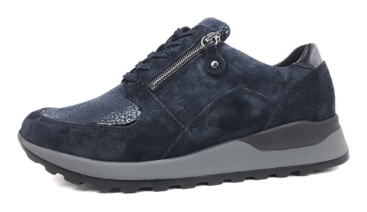 Sneaker Schnürschuh