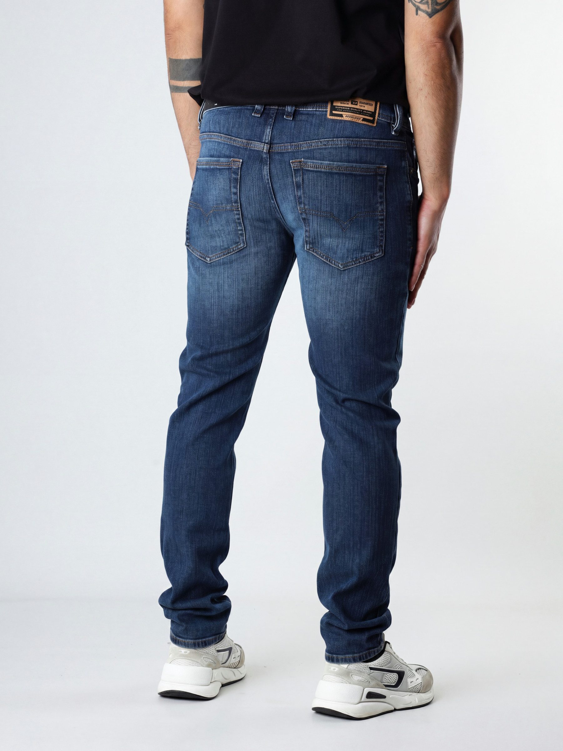 Diesel Skinny-fit-Jeans Stretch Röhrenjeans - TROXER R9K40 - Länge:32 niedrige Leibhöhe