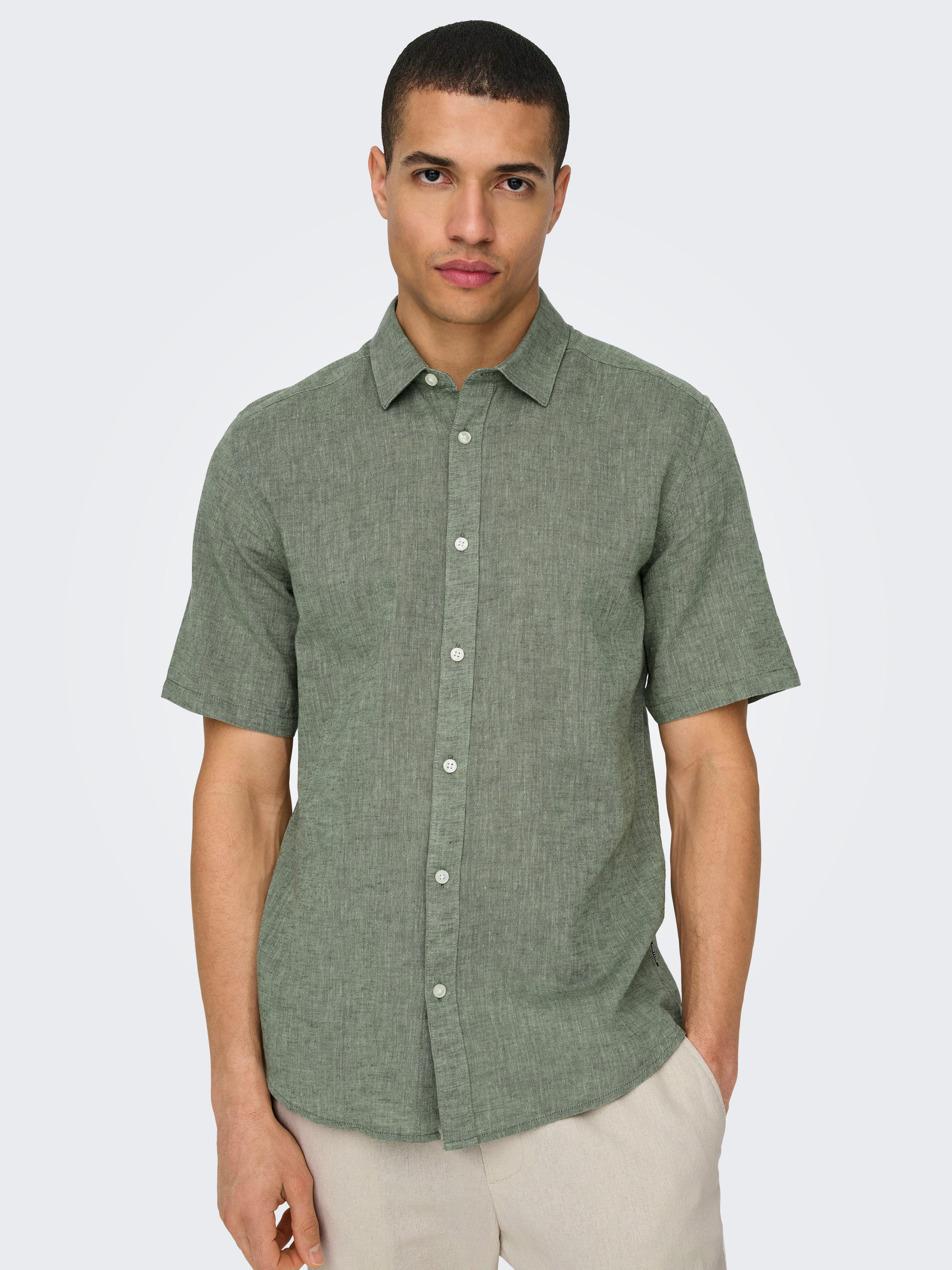 ONLY & SONS Kurzarmhemd ONSCAIDEN SS SOLID LINEN SHIRT NOOS Baumwollmischung mit Leinen, slim fit