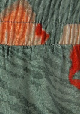 LASCANA Shorts aus Viskosejersey mit Alloverdruck und Taschen, kurze Hose, sommerlich