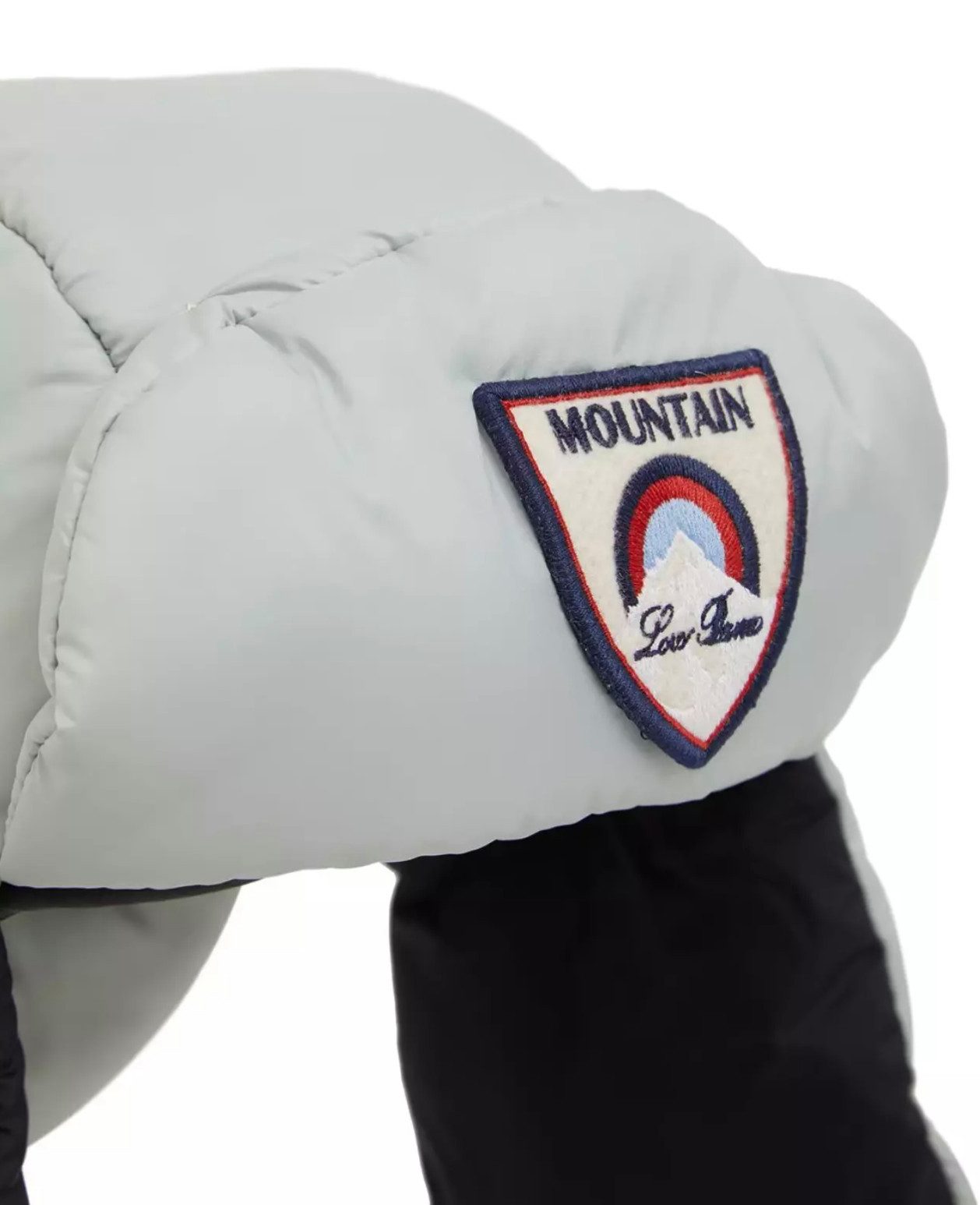 Loro Piana Ohrenmütze Alaskan Mountain Nylon Trapper Mütze Front-Logo-Patch, Füllung für Wärme