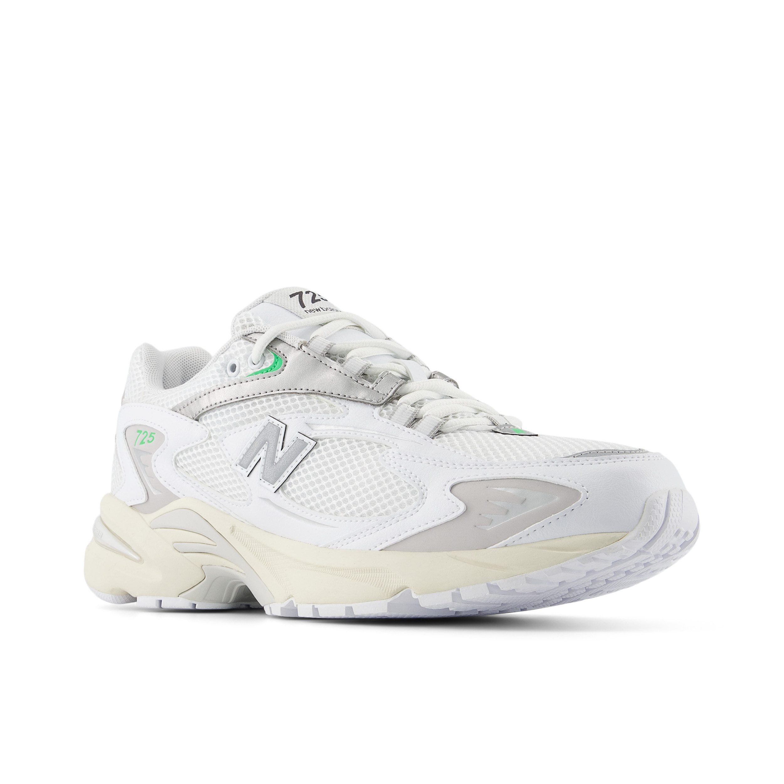 New Balance 725 Sneaker vom New Balance 740 inspiriert