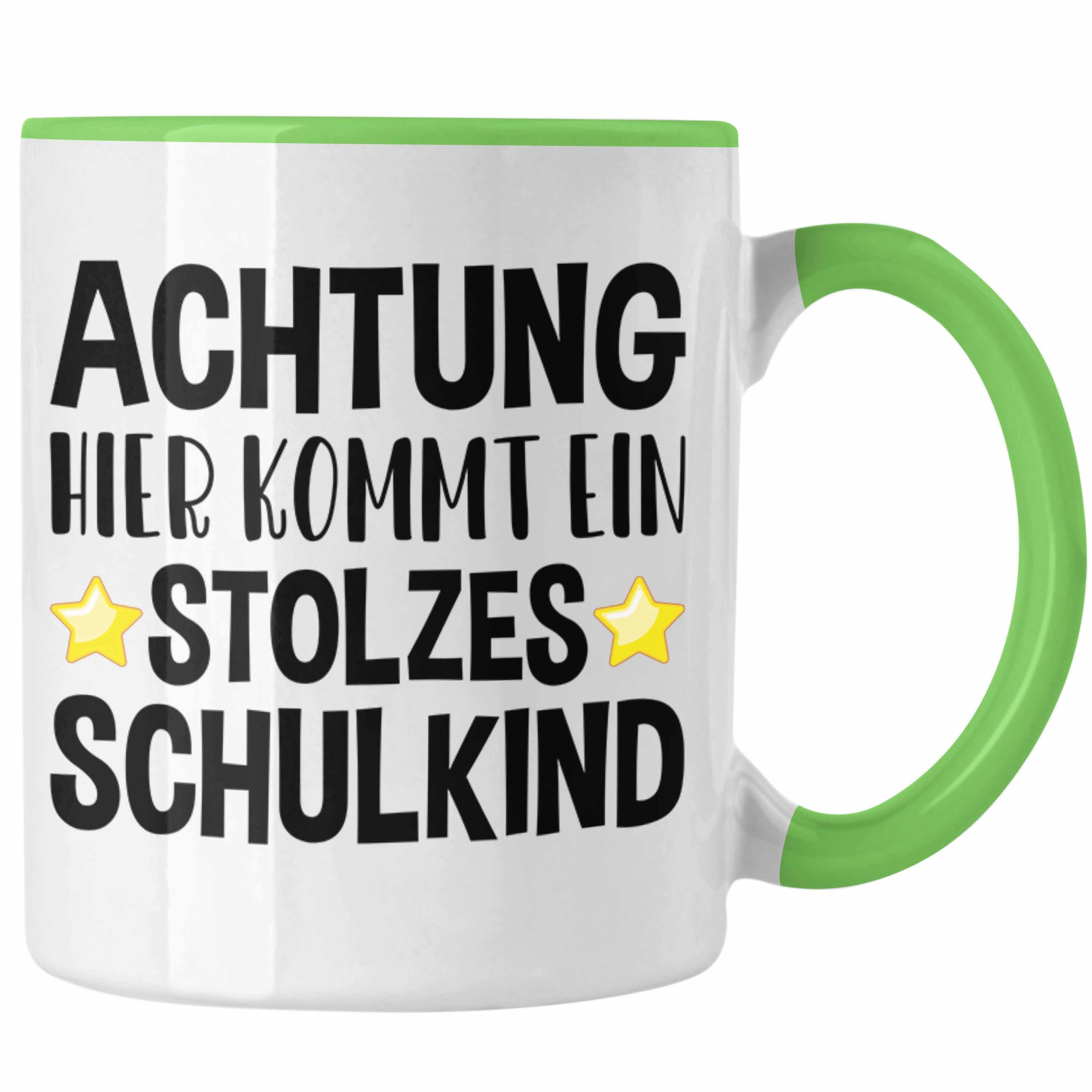 Trendation Tasse Trendation - Einschulung Junge Mädchen Geschenk Schultüte Füllung Tasse Schulstart 1. Schultag Schuleinführung Schulanfang Geschenkidee 2022 Schulkind Lustig Grün