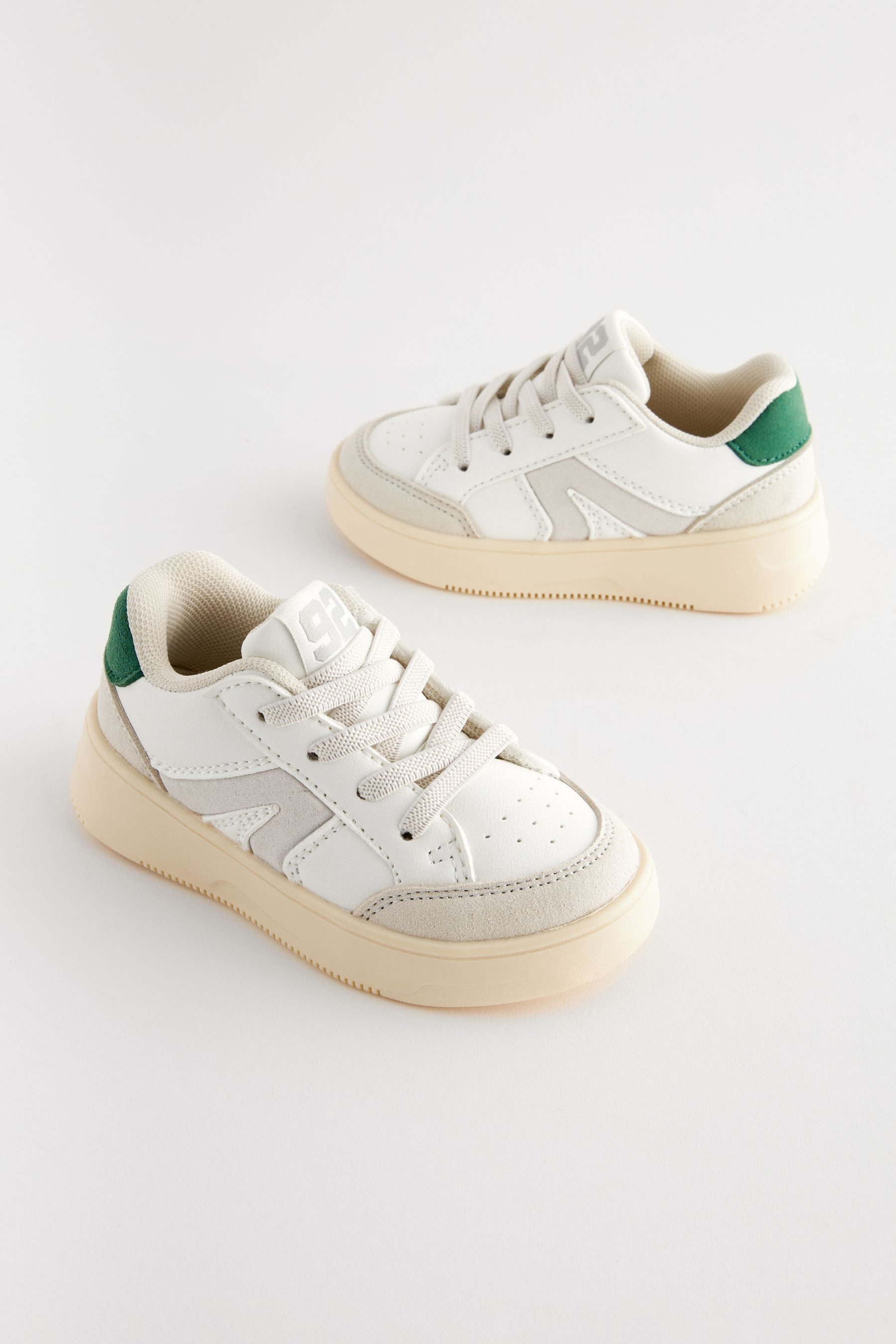 Next Elastischer Sportschuh mit Schnürung Sneaker günstig online kaufen