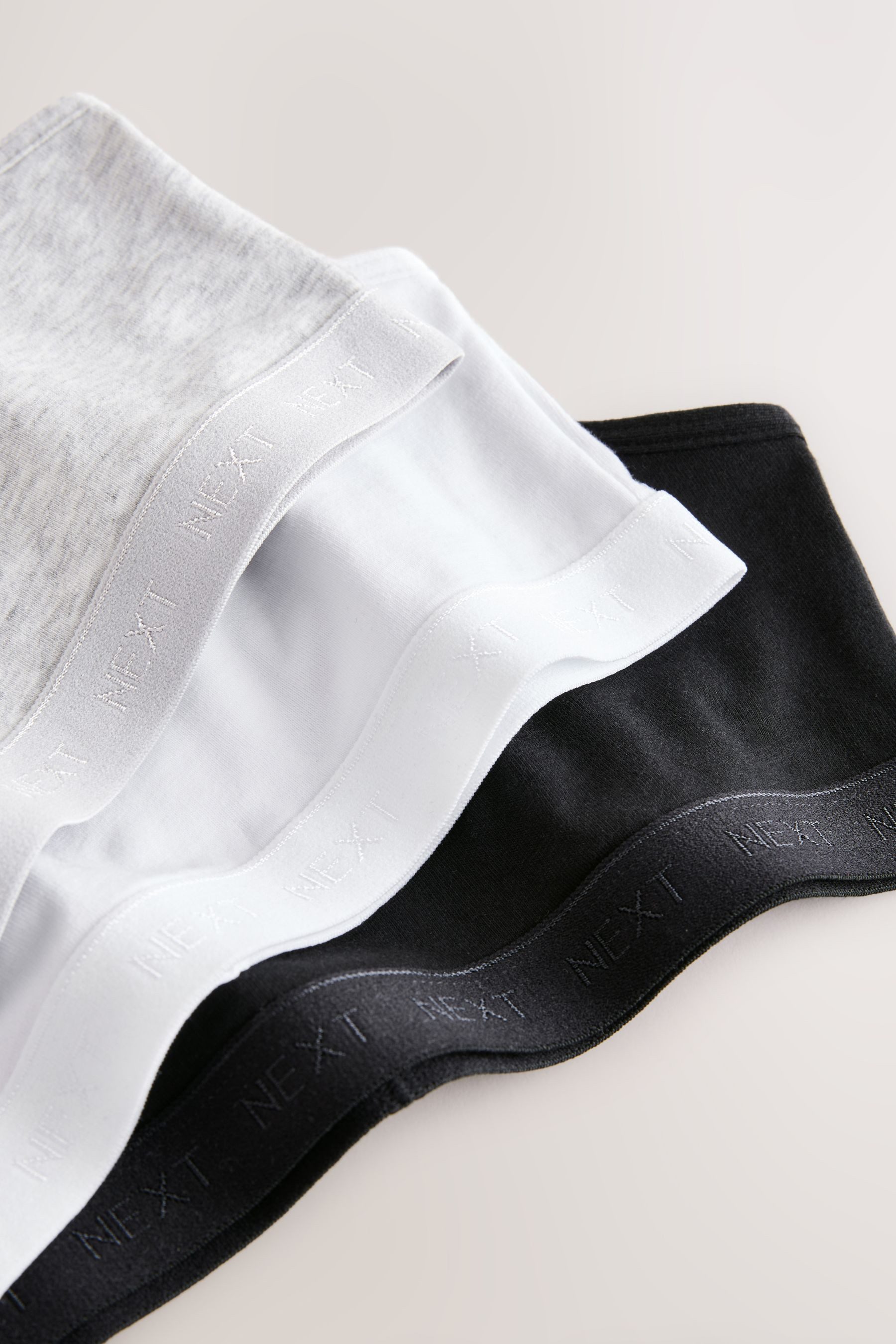 Next Crop-Top 3er-Pack verkürzte Trägertops (3-tlg) – Bild 5 von 5