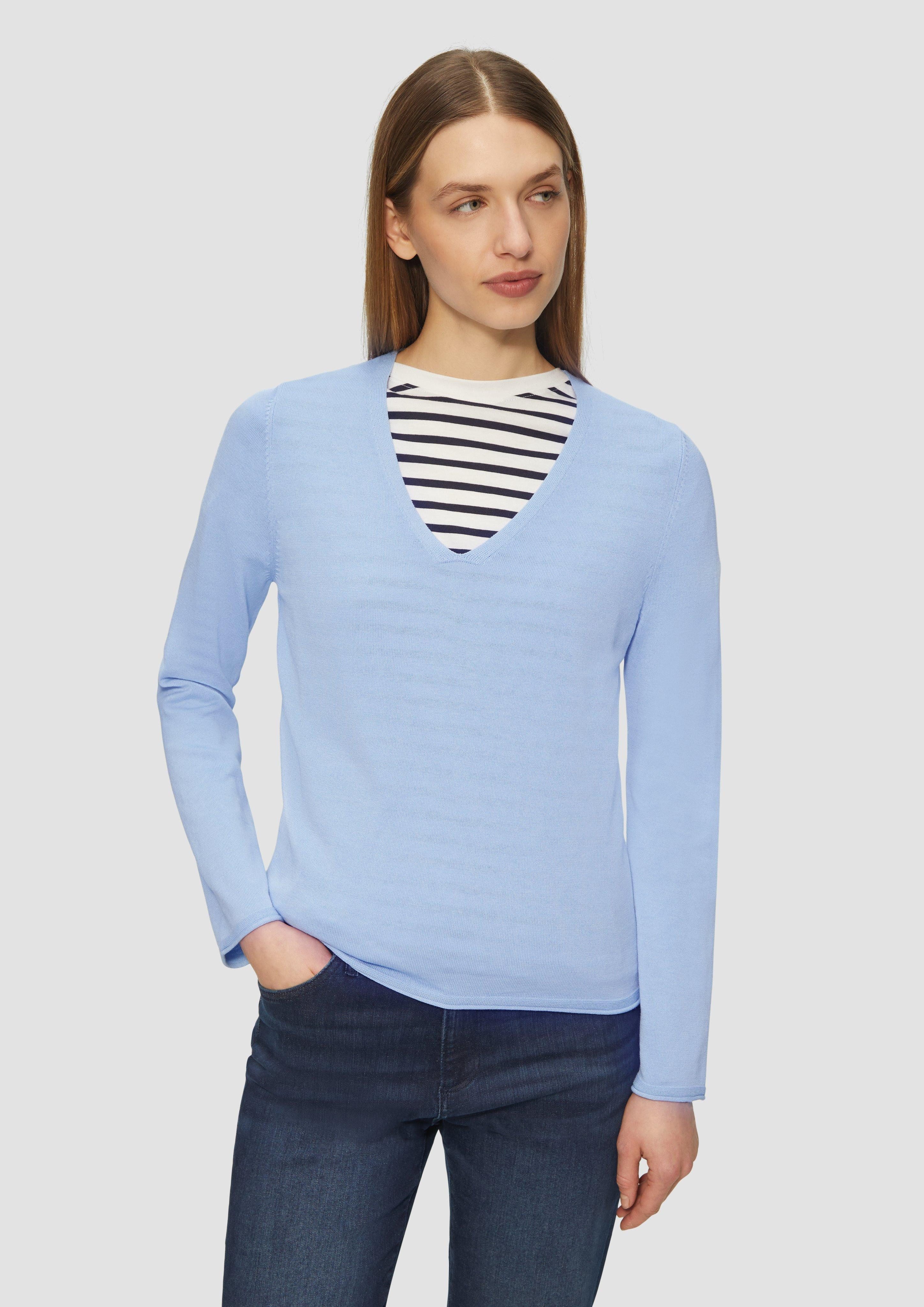 Strickpullover Feinstrickpullover mit V-Ausschnitt und Rollkante am Saum