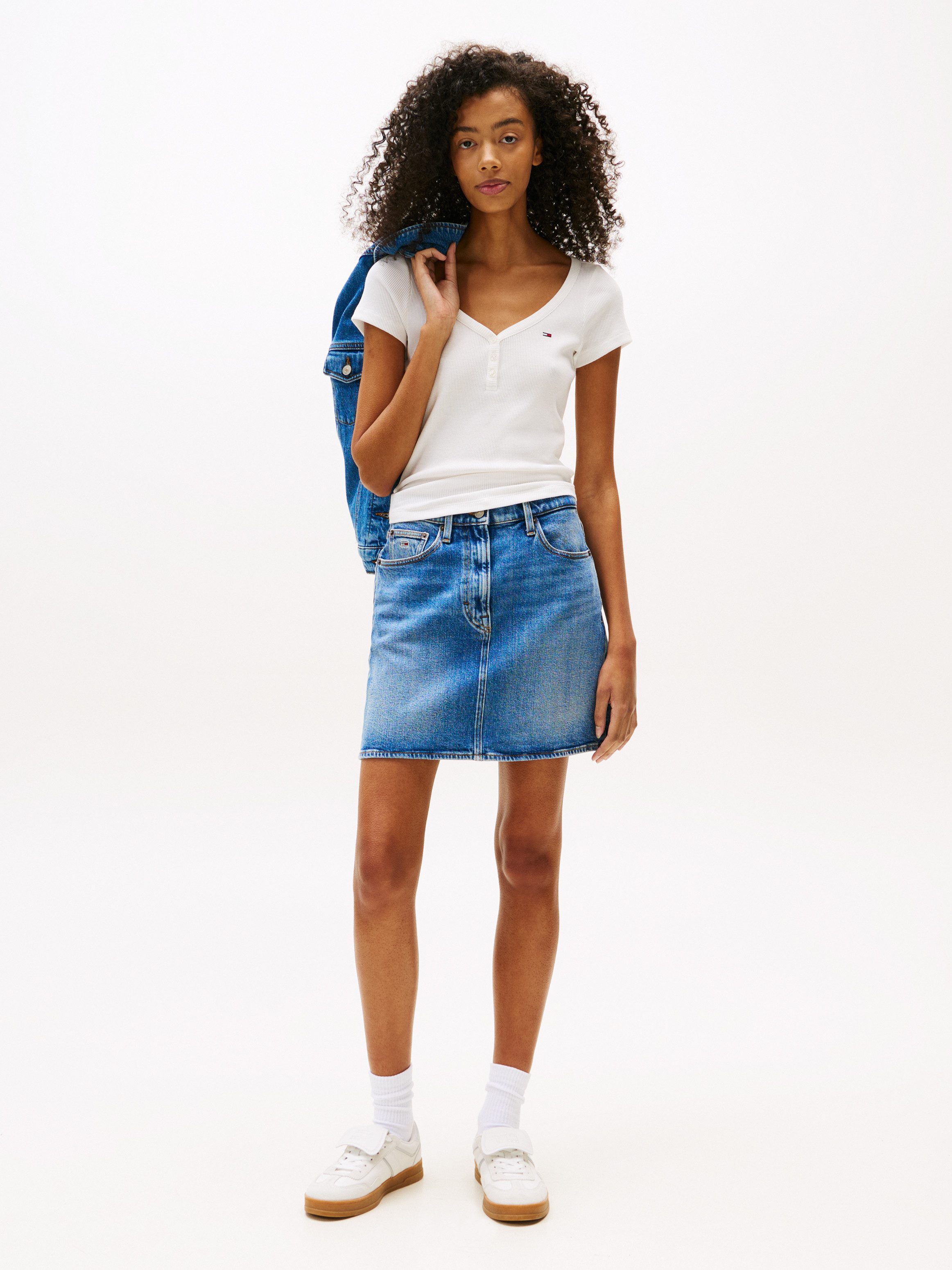 Tommy Jeans Kurzarmshirt TJW SLIM HENLEY günstig online kaufen