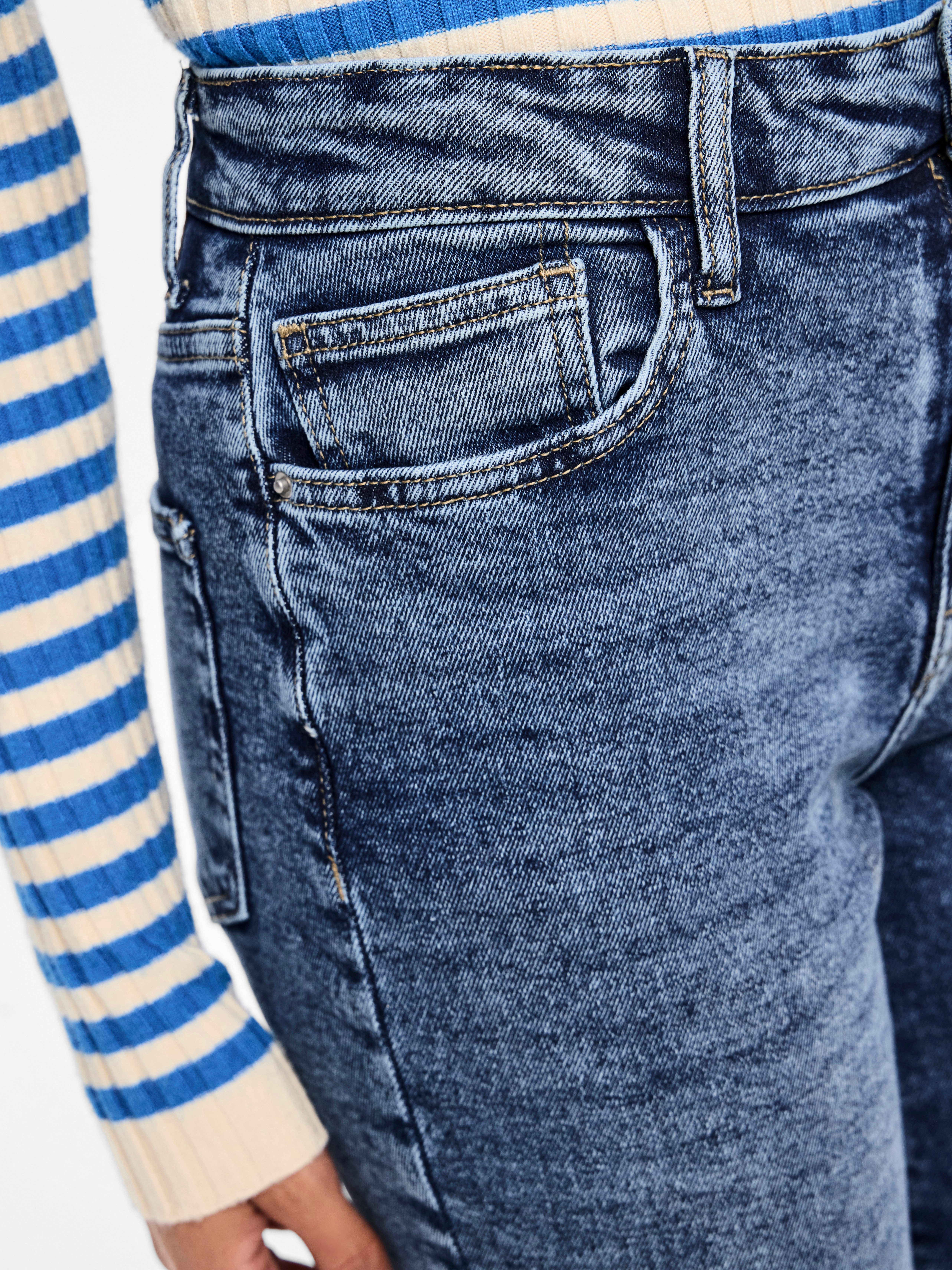 pieces Straight-Jeans PCKELLY HW STRAIGHT JEANS MB402 NOOS BC