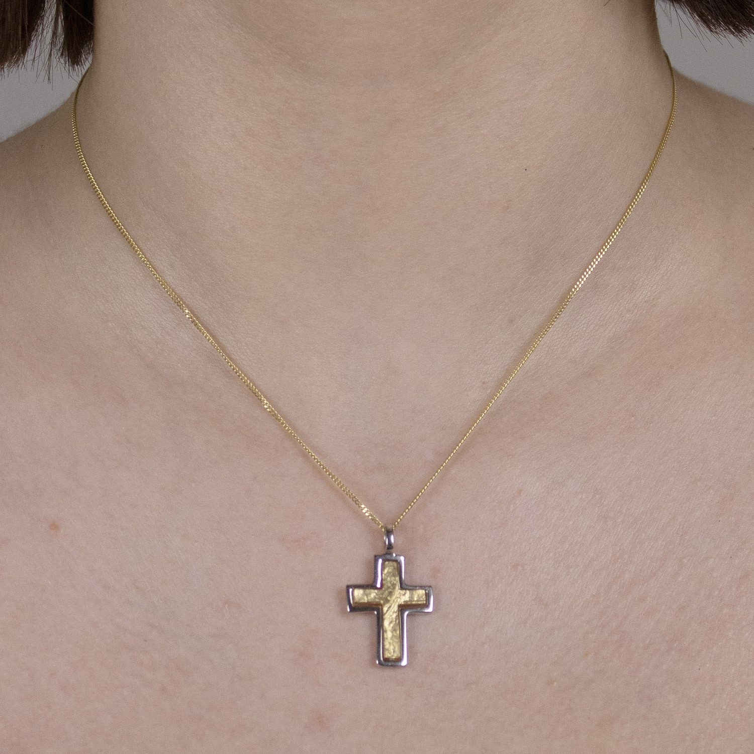 HOPLO Kreuzanhänger Anhänger Kreuz 333/GW Karat Gold mit vergoldeter Silberkette 36 cm, Made in Germany