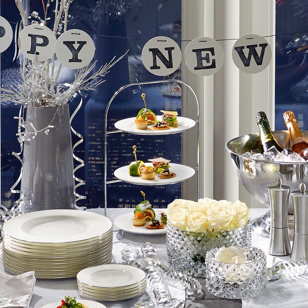 Villeroy & Boch Signature Etagere Anmut Etagere, 42 x 24 x 22 cm, silber, Edelstahl, (1-tlg), Edelstahl, 1 Stck, Handwäsche empfohlen