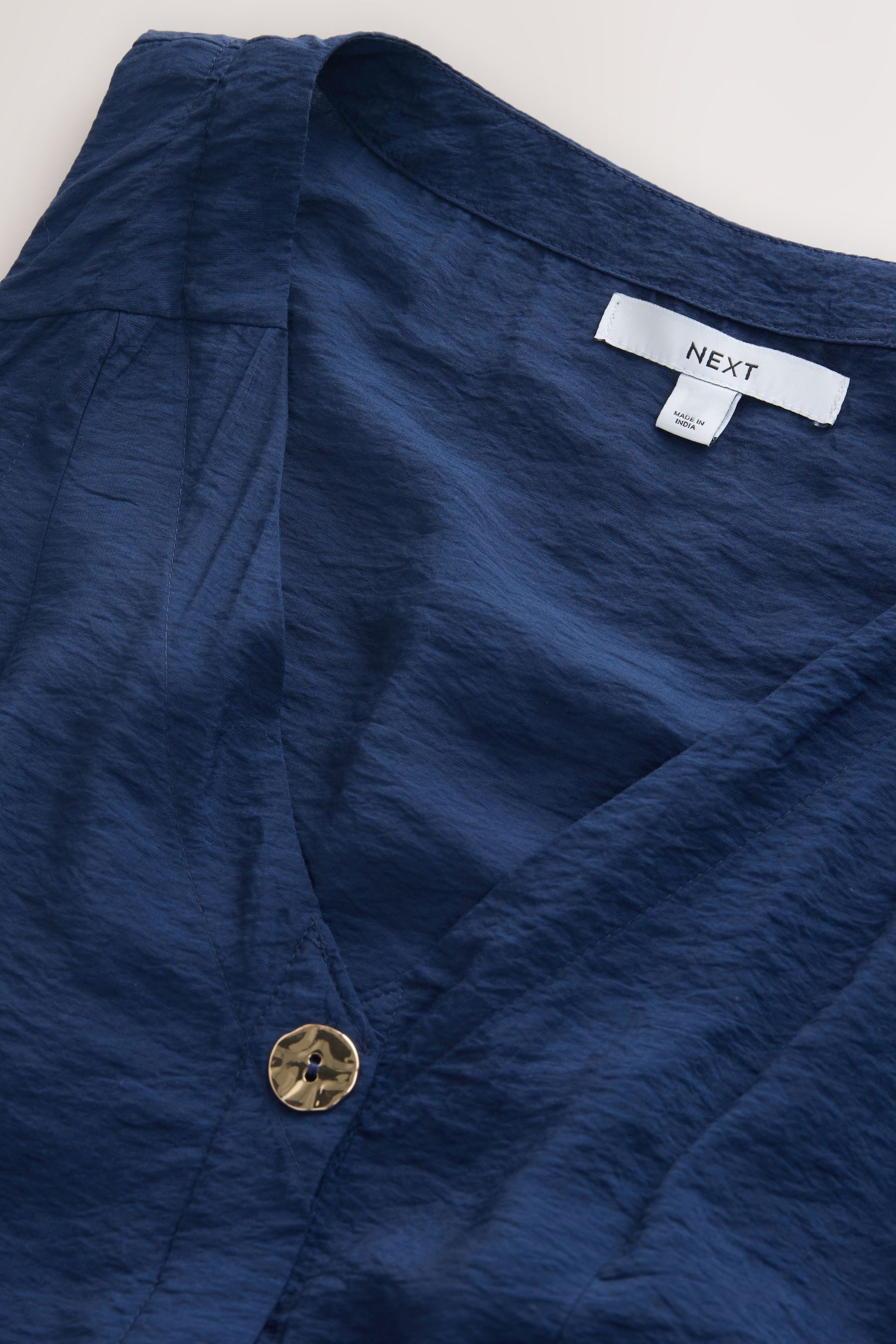 Next Midikleid 2-in-1-Midikleid mit Zipfelsaum und V-Ausschnitt (1-tlg)