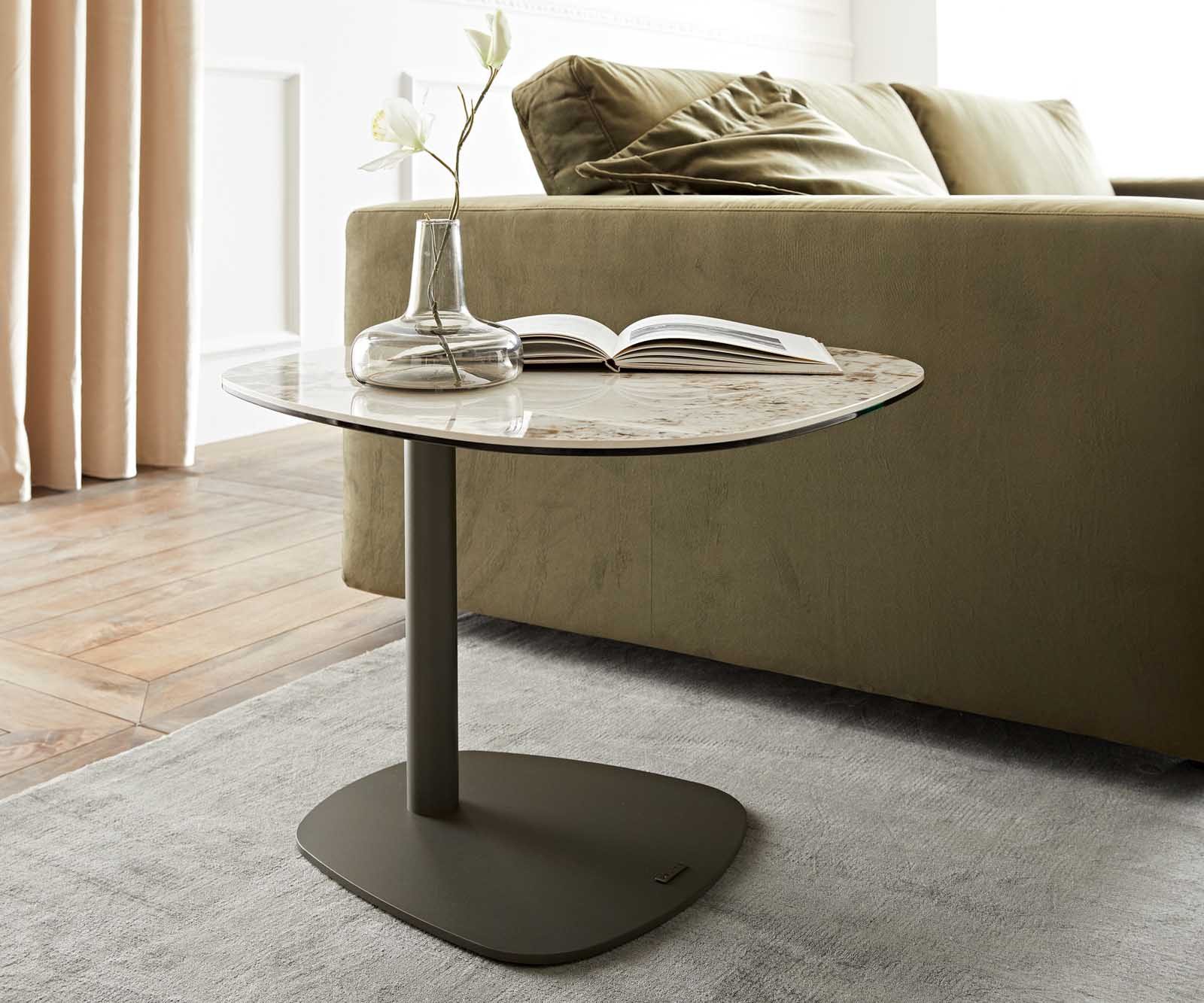DELIFE Beistelltisch Elenya, Keramik Minas Melange Weiß-Beige 60x60 cm Gestell Effektfinish Titan