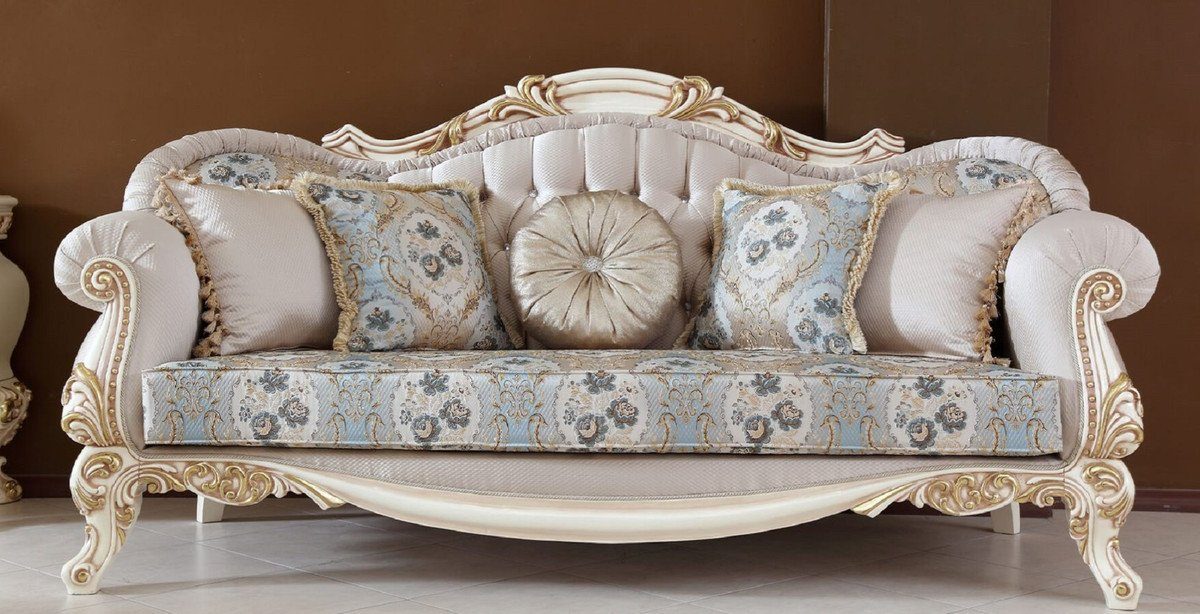 Casa Padrino Sofa Luxus Barock / Handgefertigtes - Barockstil Gold Wohnzimmer Muster mit Glitzersteinen Mehrfarbig Beige / und Sofa / elegantem - Möbel Hellgrau Barock Prunkvolle Wohnzimmer Sofa